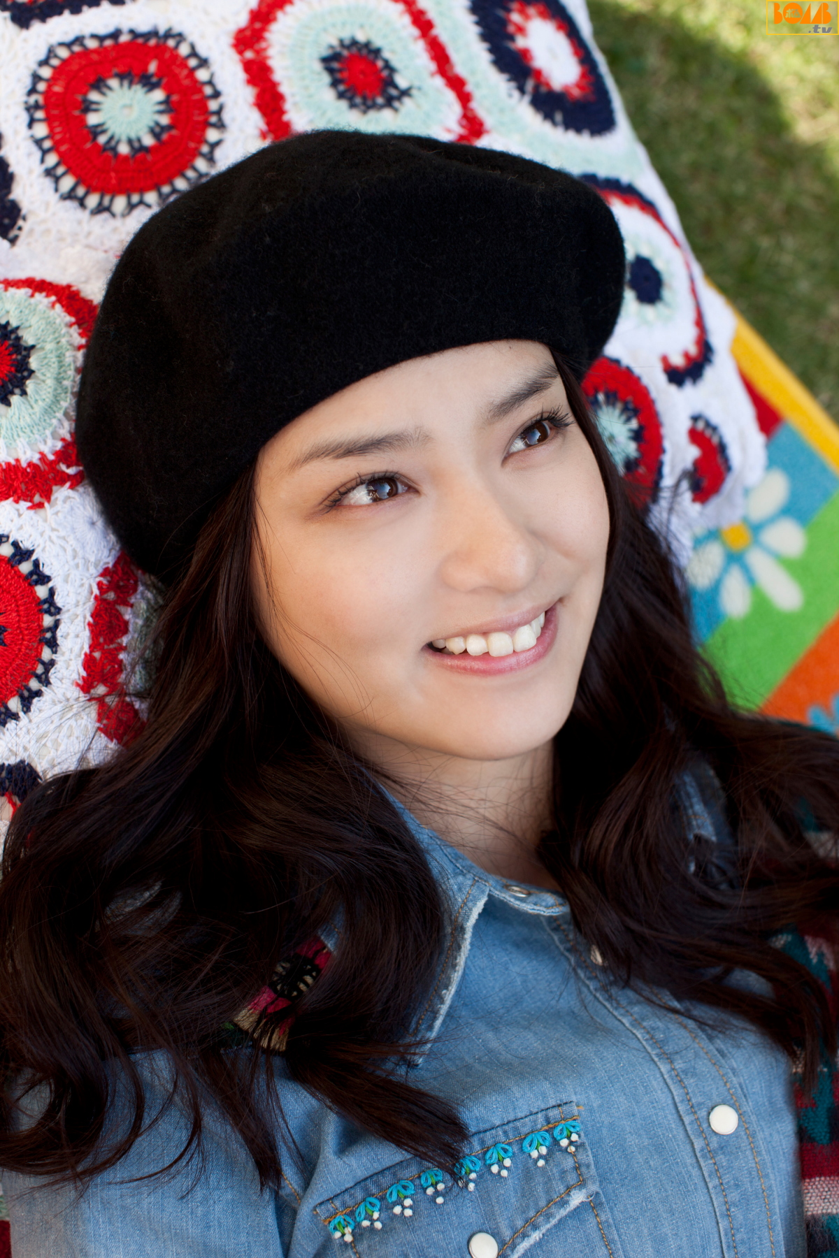 [Bomb.TV] 2012年02月号 武井咲 Emi Takei