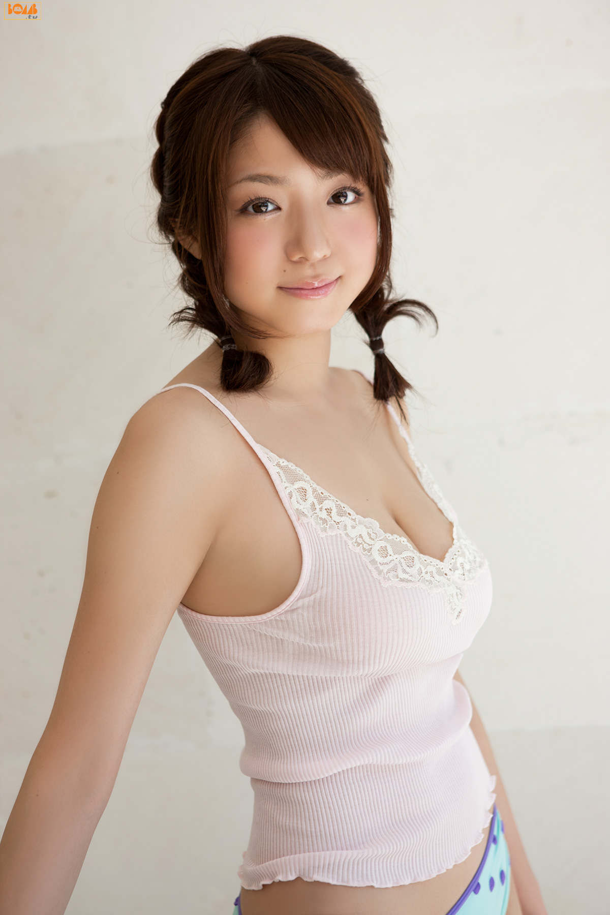 Shizuka Nakamura 中村静香  [Bomb.TV] 2012年12月号