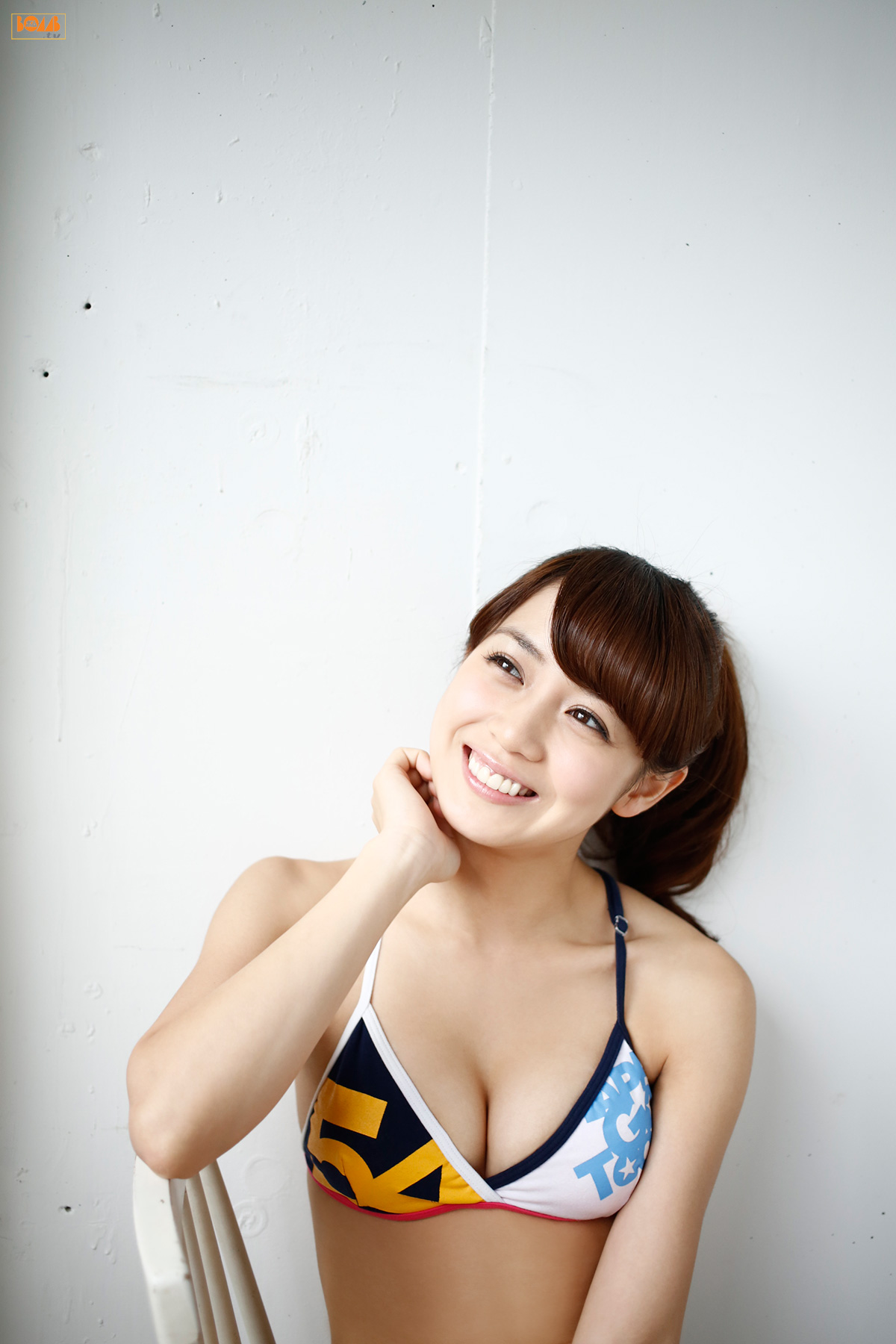 奥仲麻琴《Let s fly まこっちゃん!》  [Bomb.TV] 2015年01月号