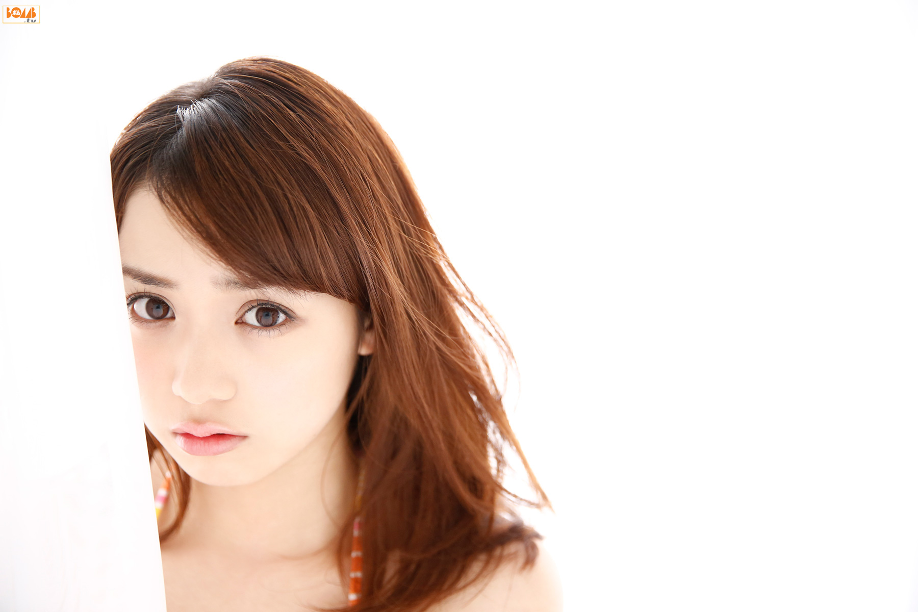 奥仲麻琴《Let s fly まこっちゃん!》  [Bomb.TV] 2015年01月号