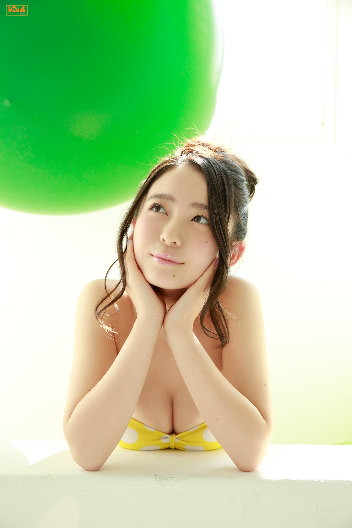Yumi Nakano 中野佑美  [Bomb.TV] 2015年04月号