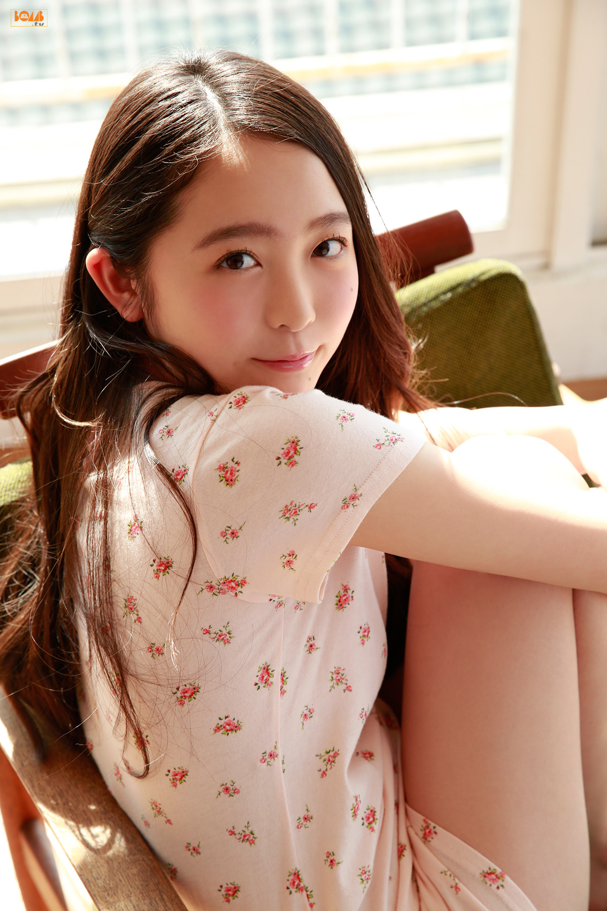 Yumi Nakano 中野佑美  [Bomb.TV] 2015年04月号