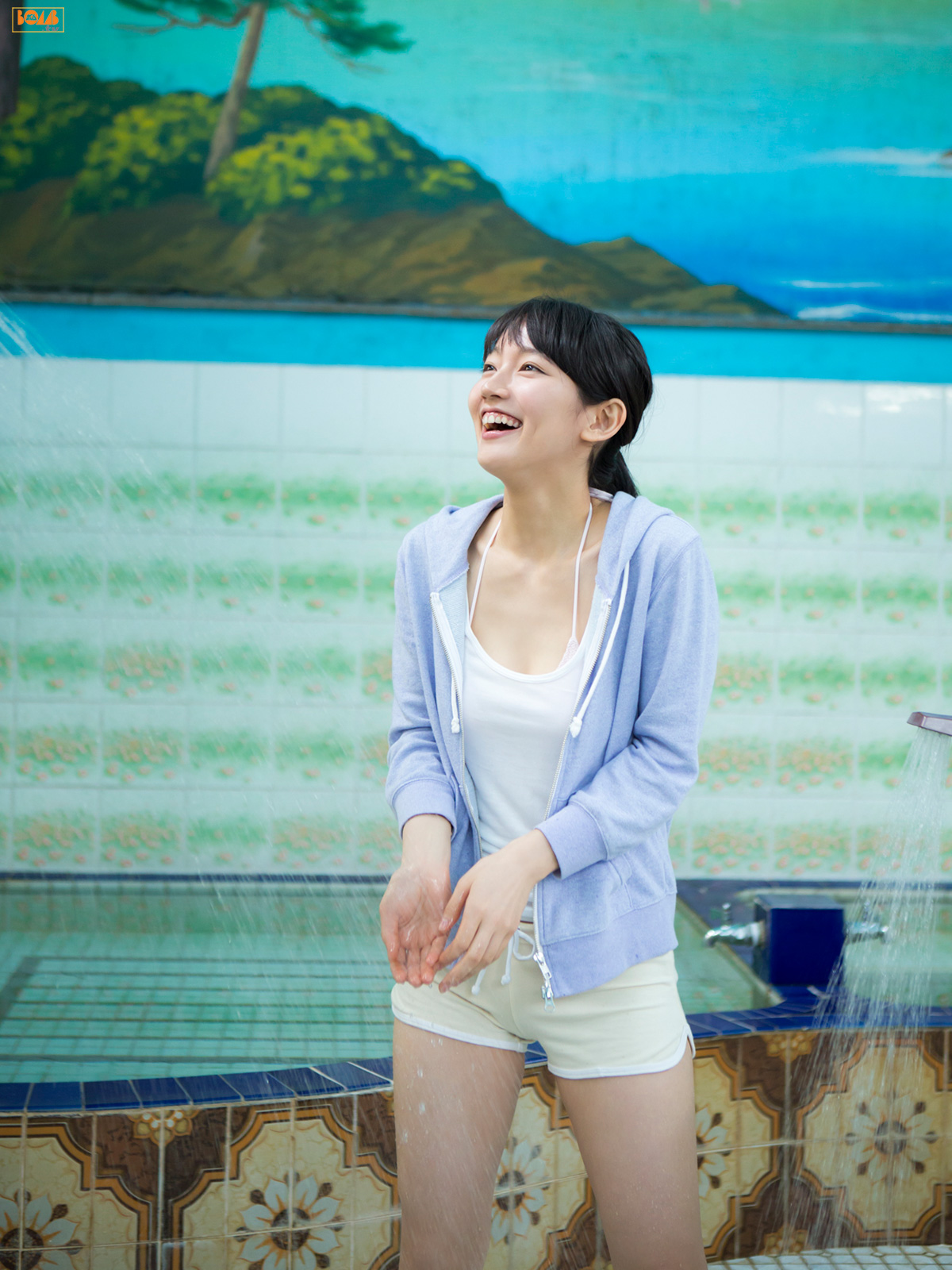 吉岡里帆《キミとボクのデートプラン》 [Bomb.TV] 2015年06月号