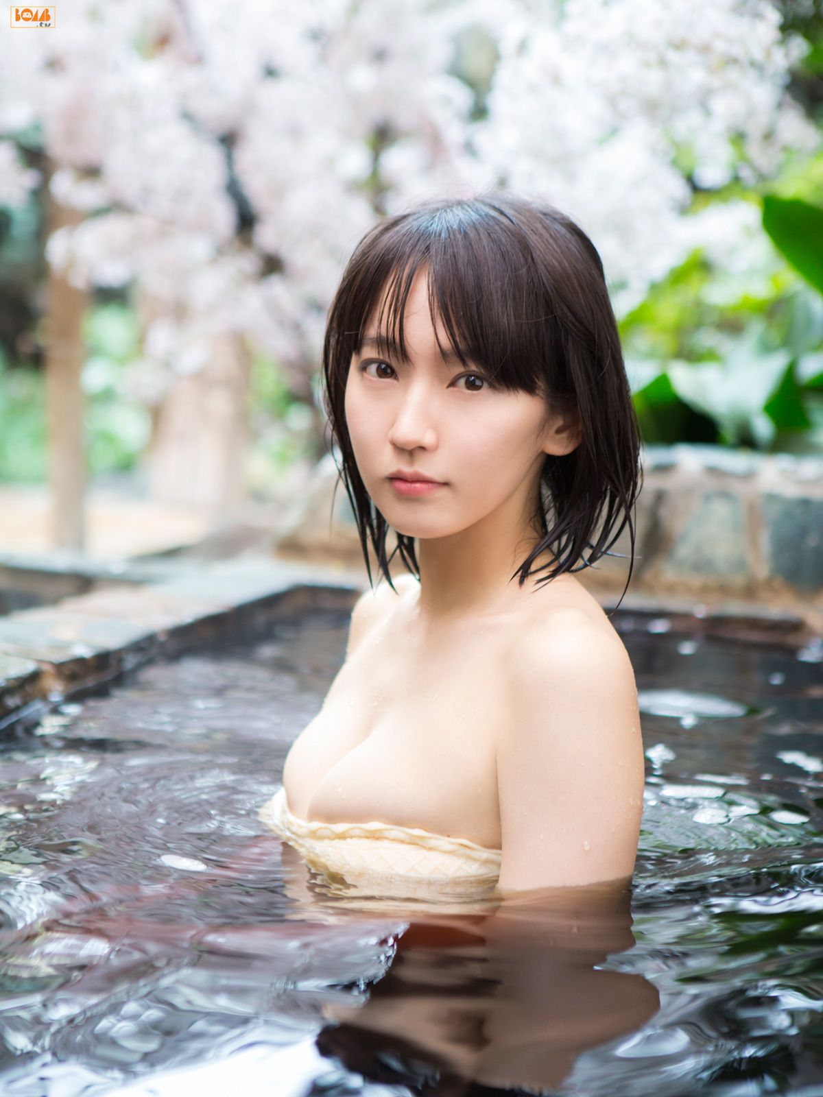 吉岡里帆《キミとボクのデートプラン》 [Bomb.TV] 2015年06月号