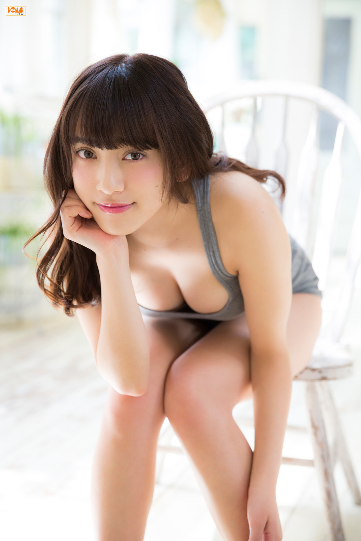 都丸紗也華《まんまるなおんなのこ》 [Bomb.TV] 2015年12月号