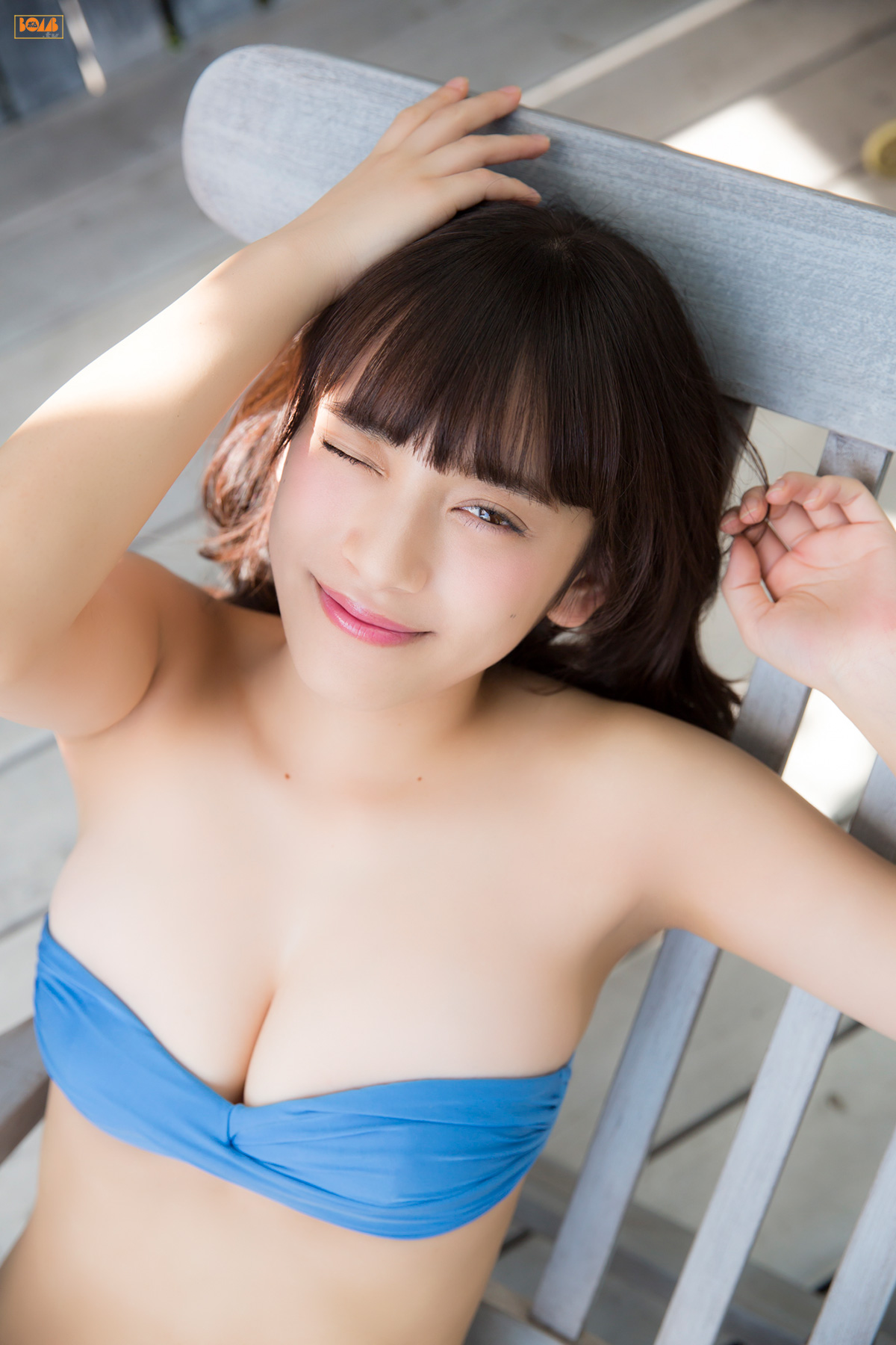 都丸紗也華《まんまるなおんなのこ》 [Bomb.TV] 2015年12月号
