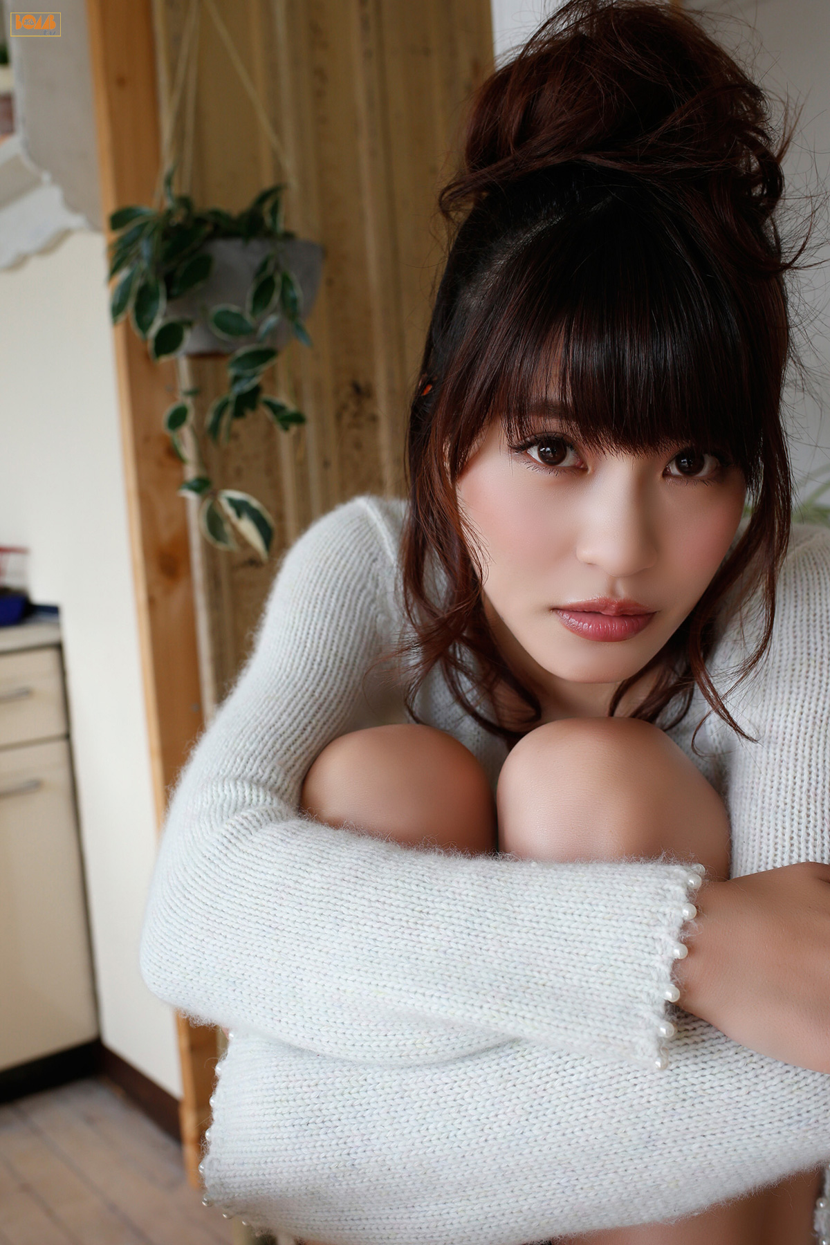 岸明日香《ほろ酔いクリスマス》 [Bomb.TV] 2016年01月号