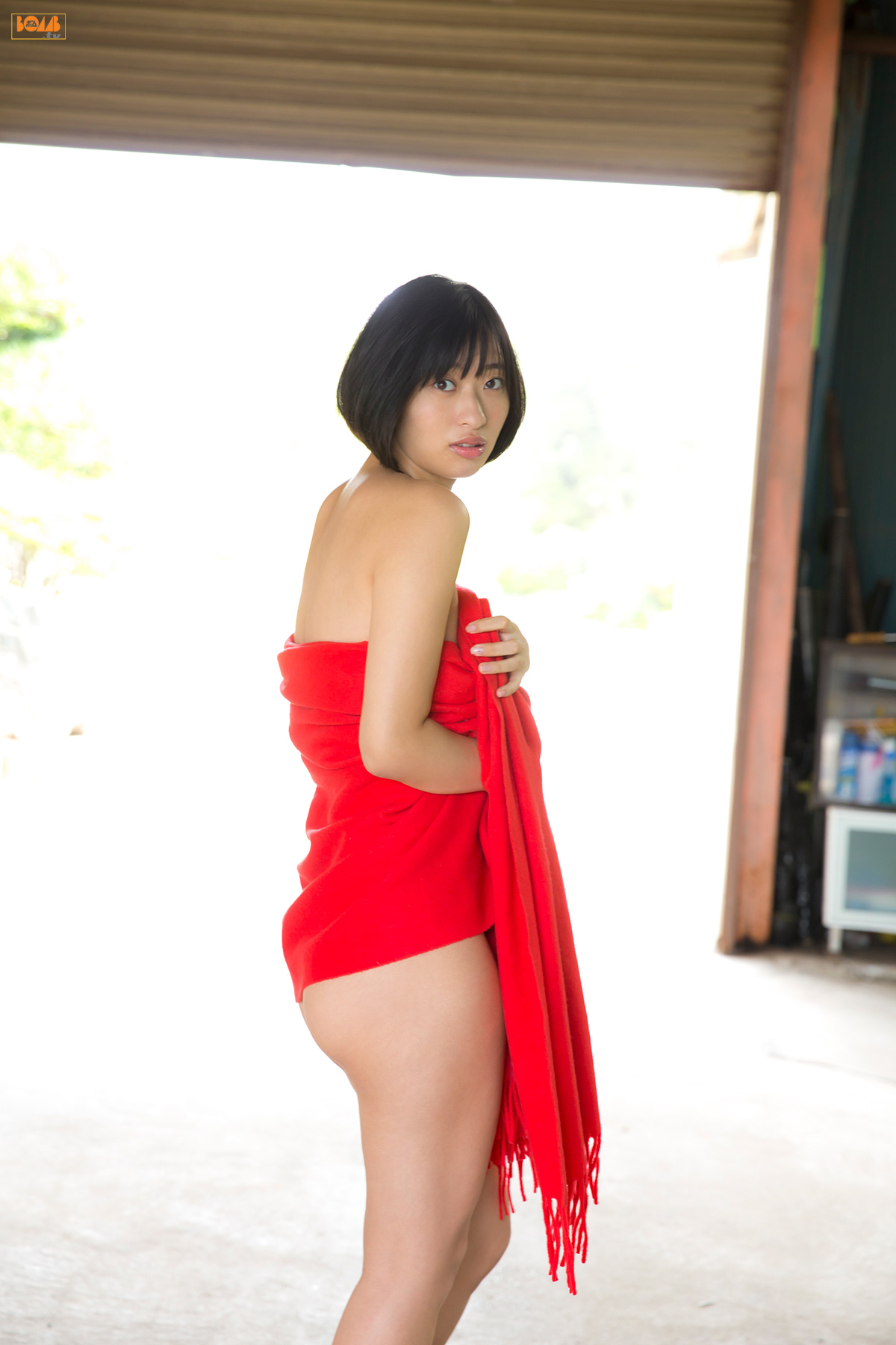 Yuka Kuramochi 倉持由香  [Bomb.TV] 2016年06月号