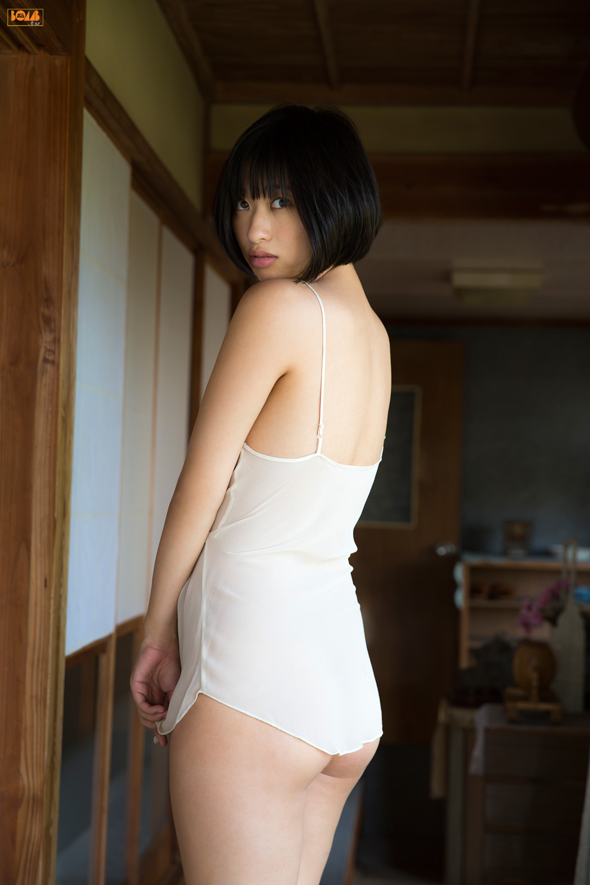 Yuka Kuramochi 倉持由香  [Bomb.TV] 2016年06月号