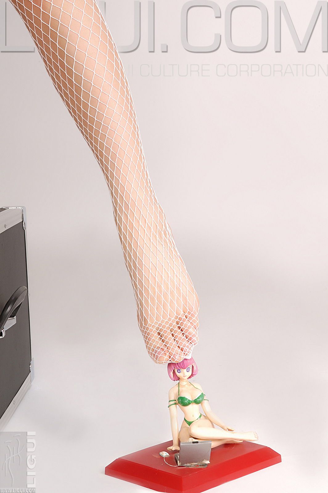 [丽柜LiGui] Model 海伦《粉色的诱惑》丝足图片