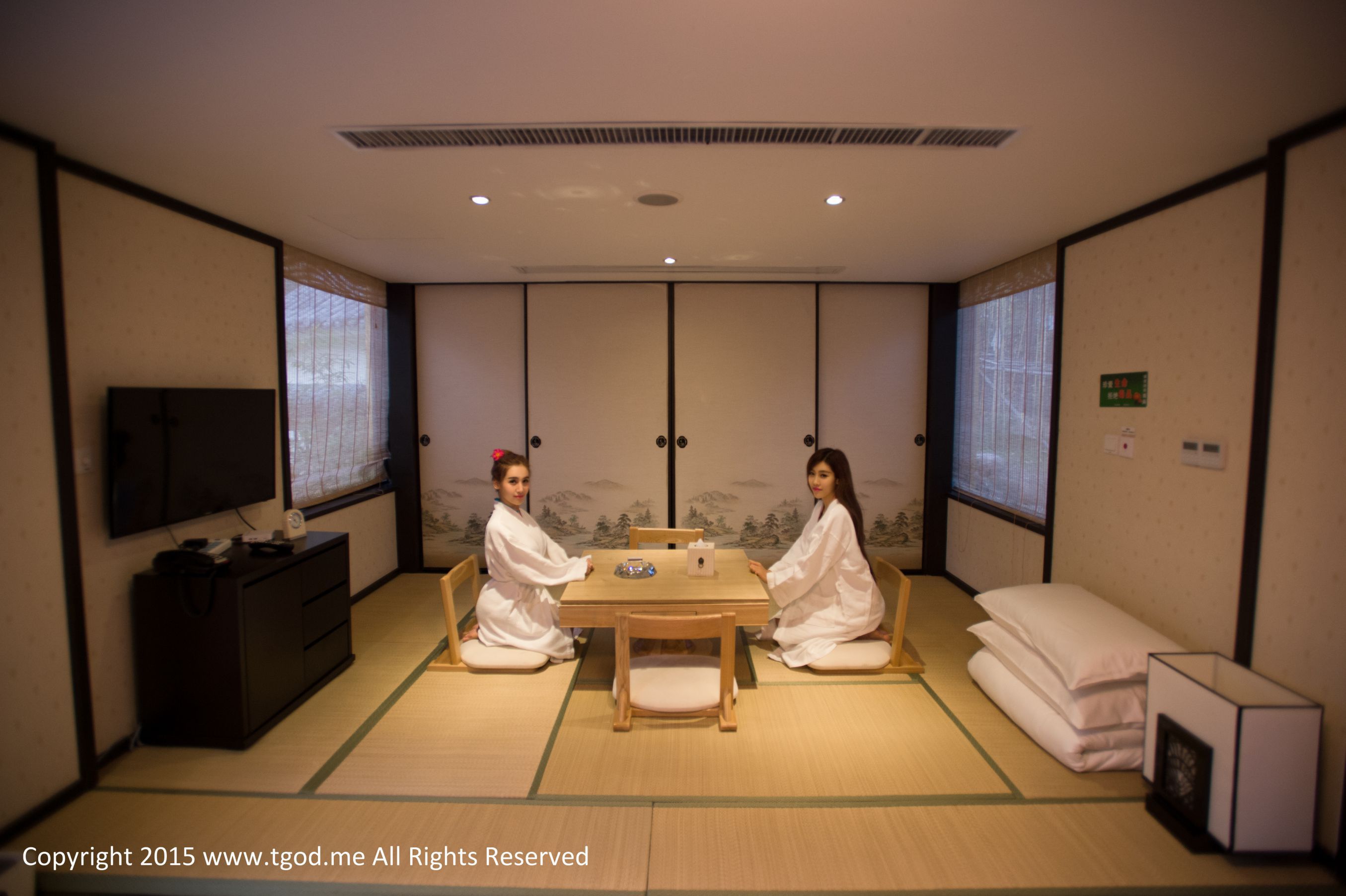 Ice艾希、程小烦 《女神驾到》仙华四季温泉 [TGOD推女神] 写真集