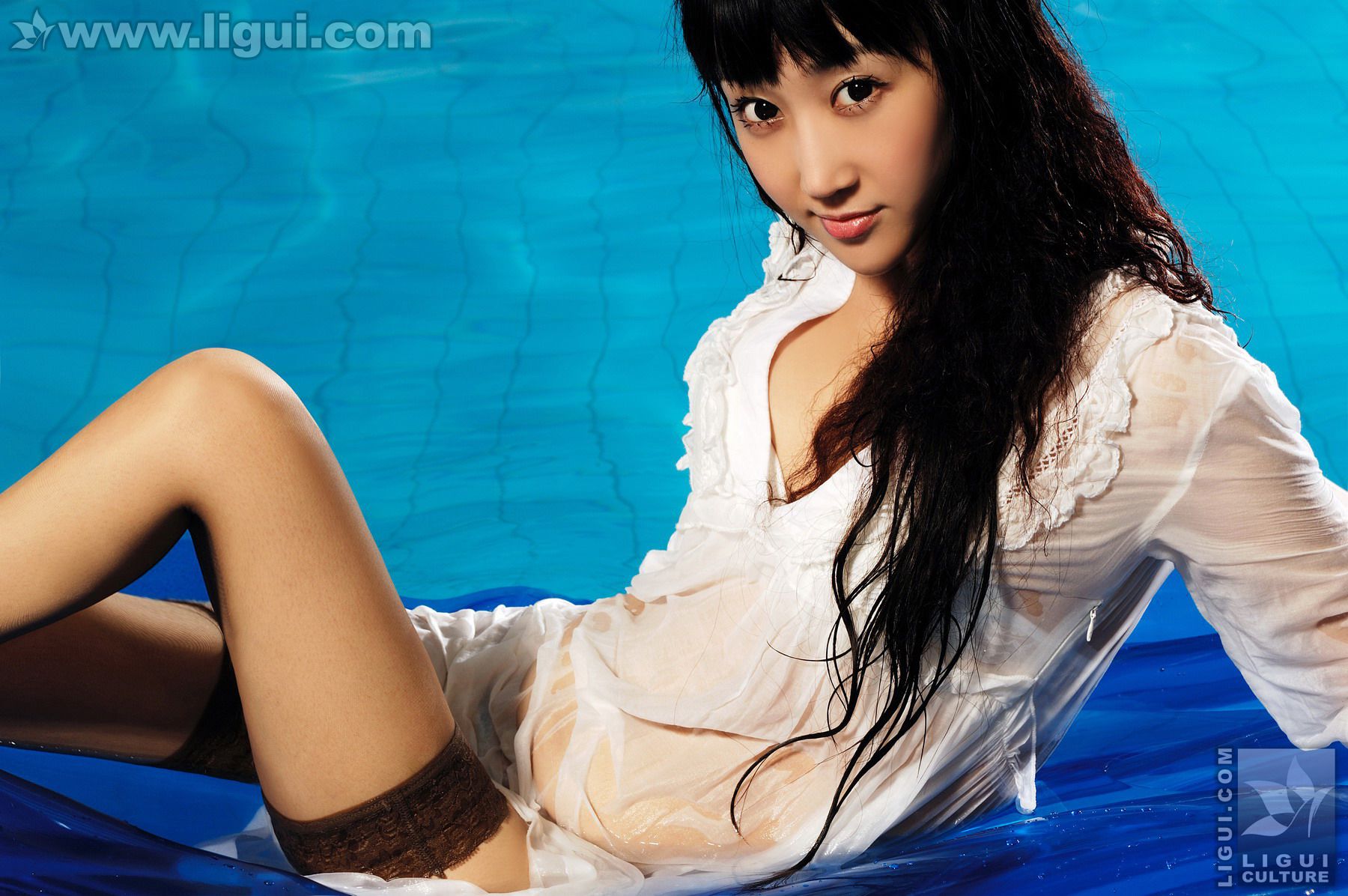 Model 程海伦《美轮美奂风姿乍现》 [丽柜LiGui] 美腿玉足写真图片