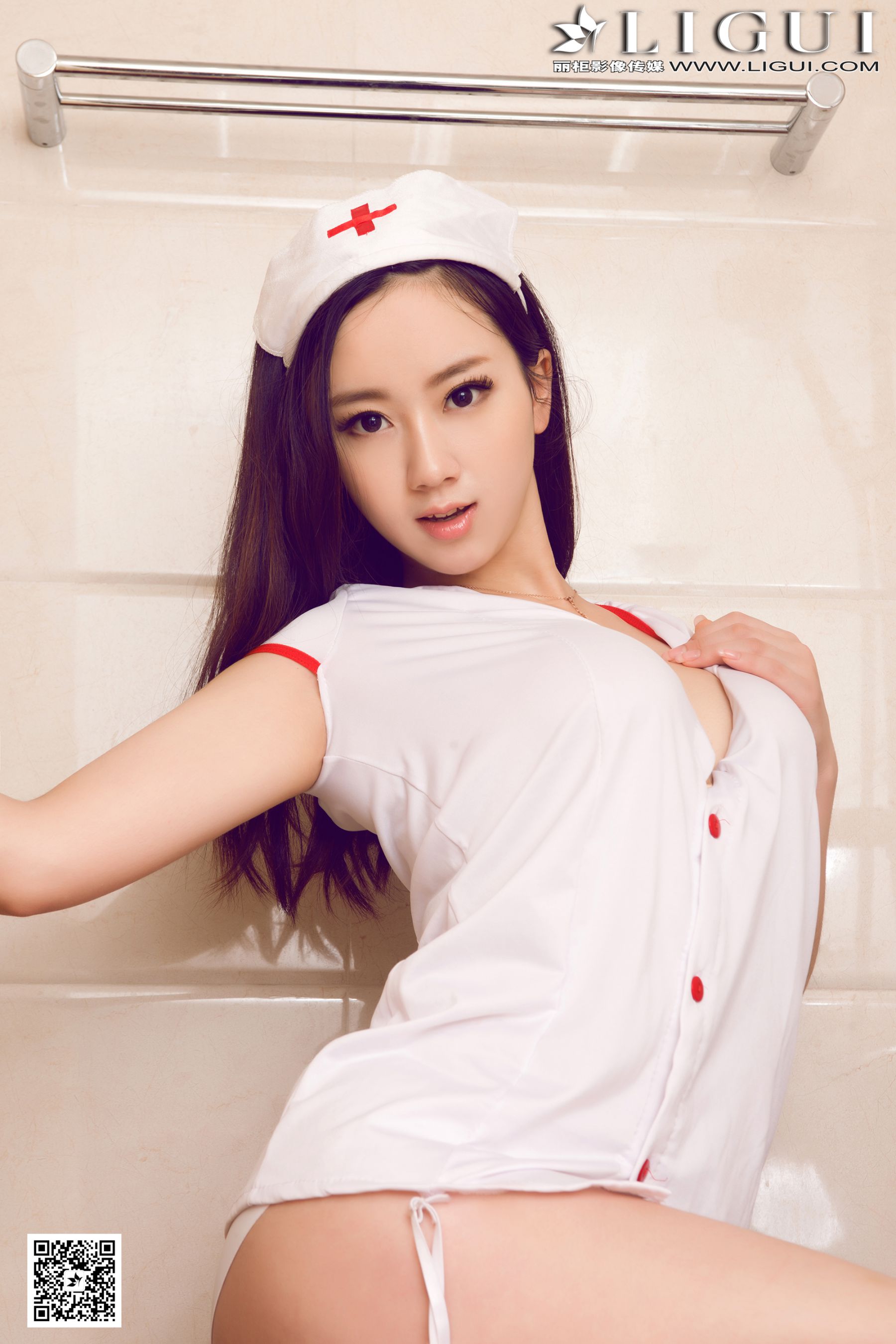 Model 然然《浴室性感白丝小护士》上下全集 [丽柜LiGui] 美腿玉足写真图片