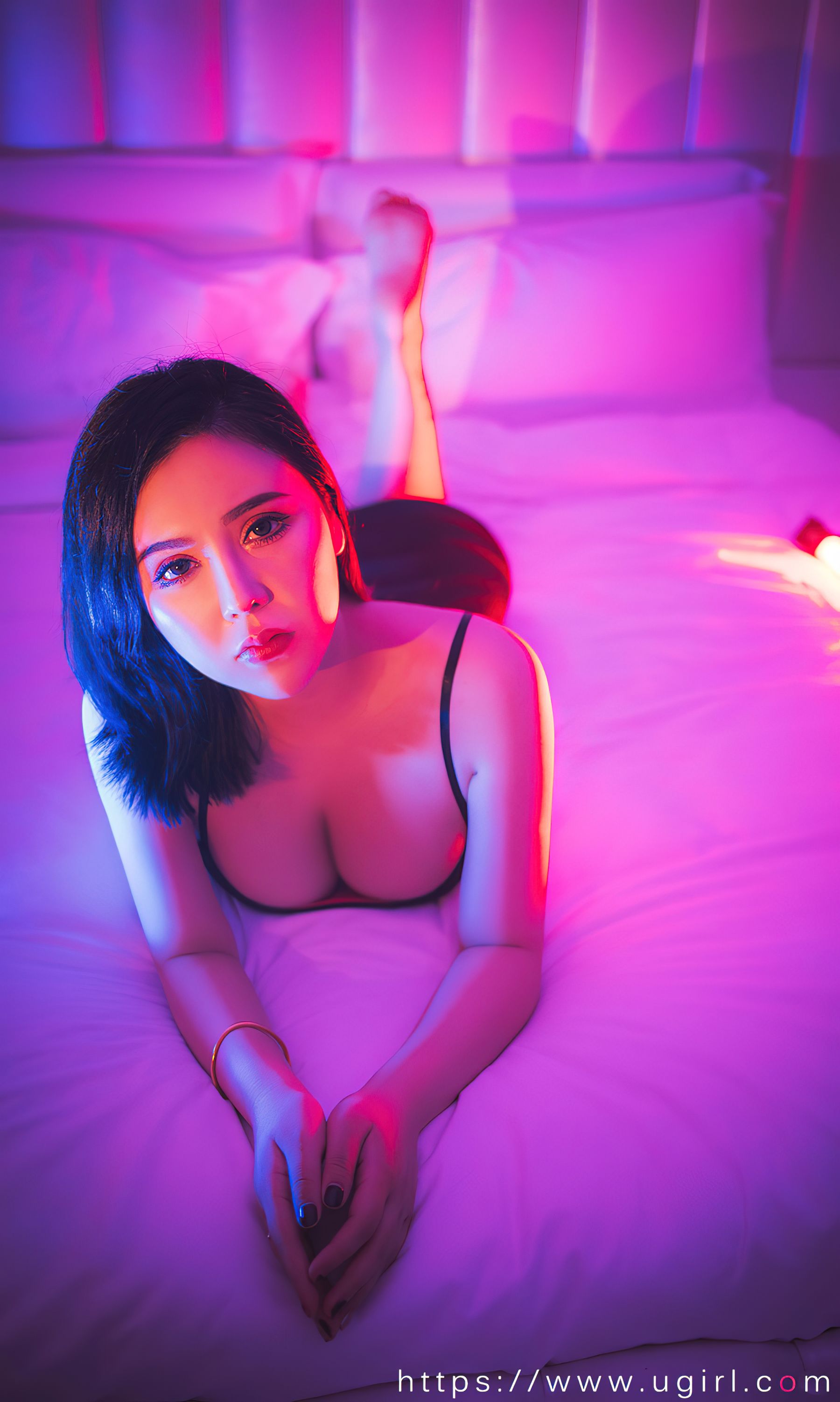 [Ugirls]爱尤物 No.2499 霓虹甜心 伊诺