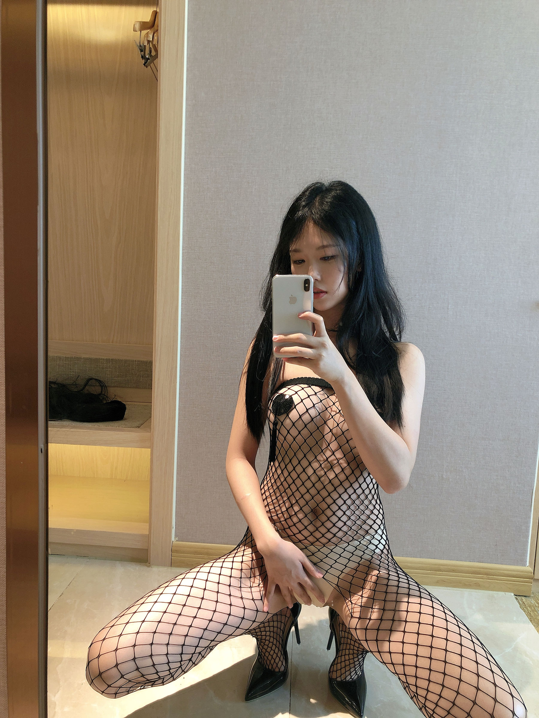 抖娘-利世图集 -   网袜血滴子