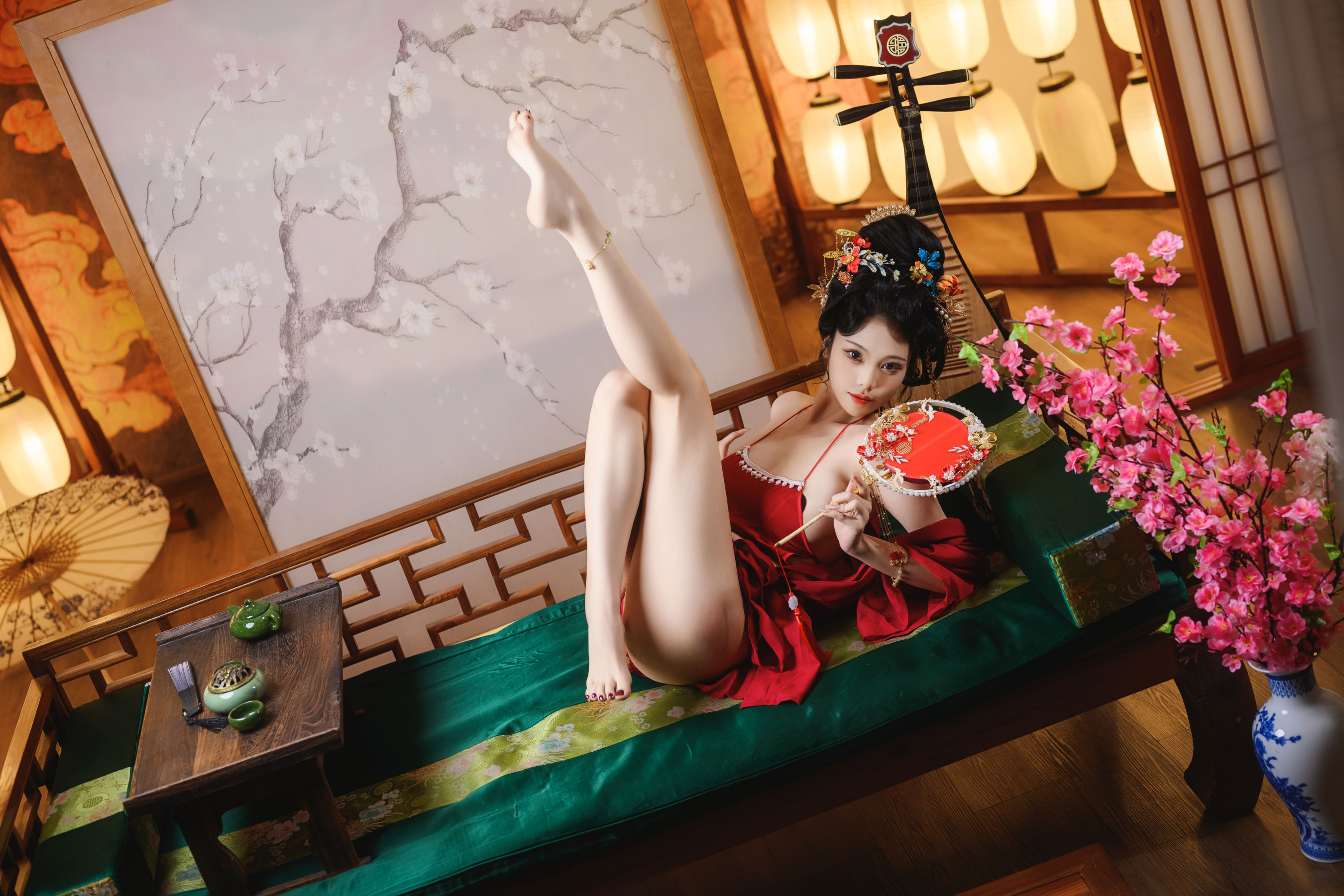 萌系小姐姐蜜汁猫裘 -   唐宫夜宴
