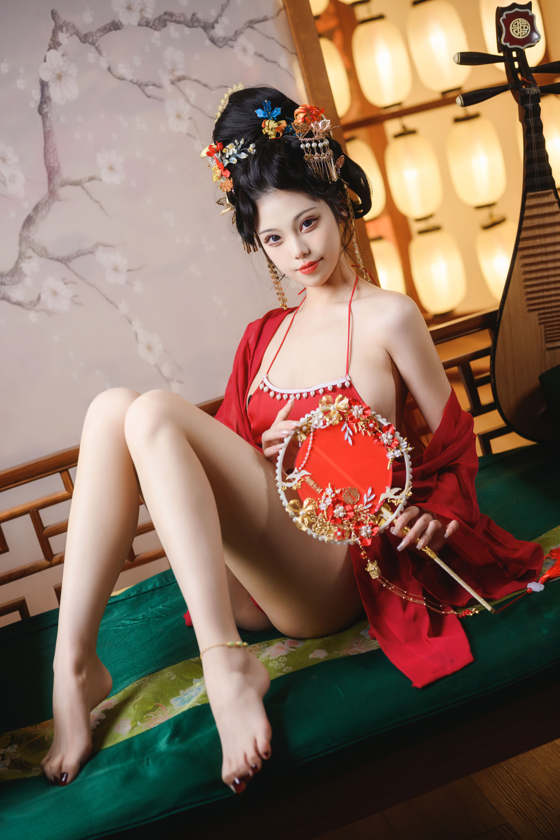 萌系小姐姐蜜汁猫裘 -   唐宫夜宴