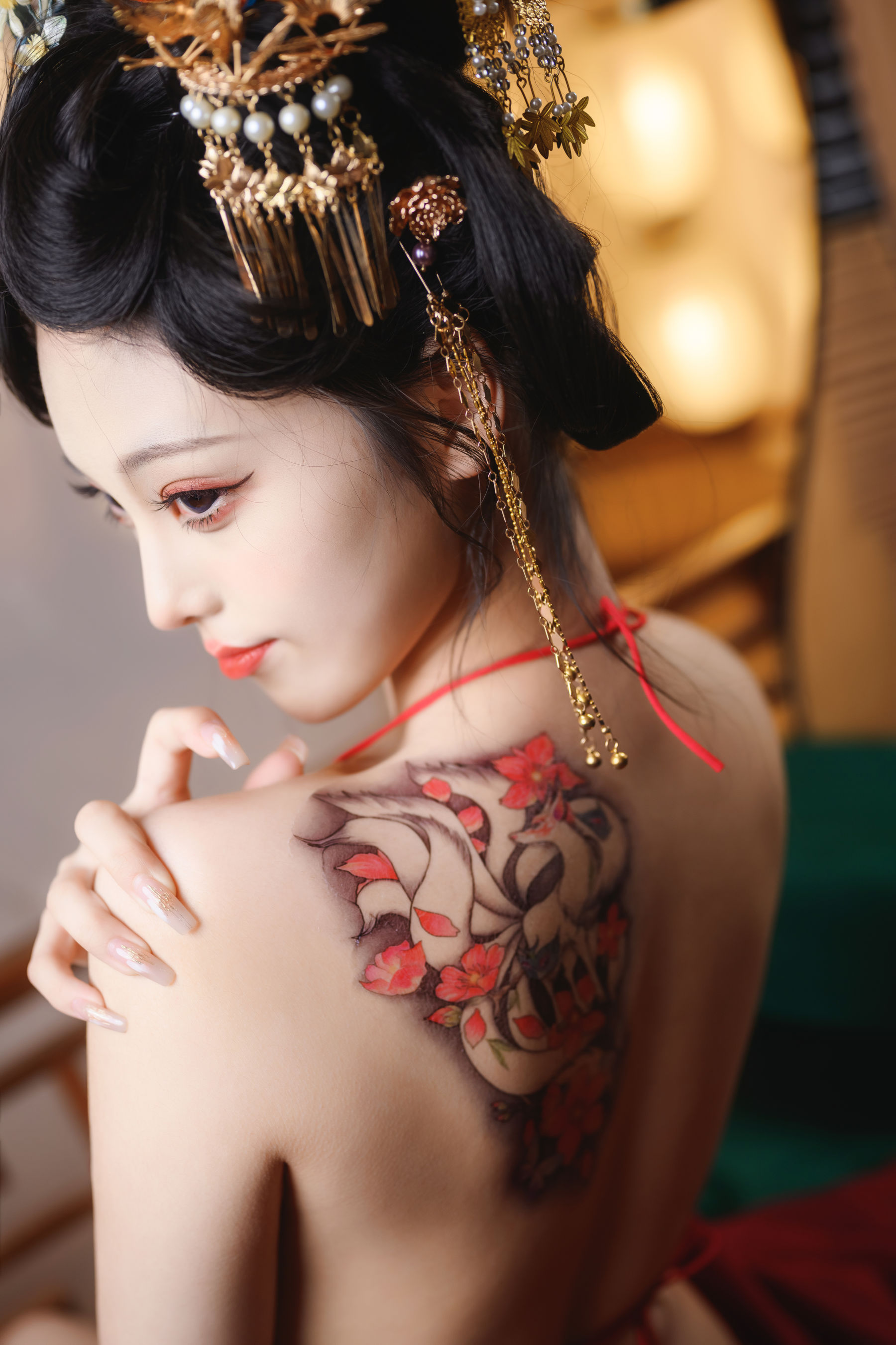 萌系小姐姐蜜汁猫裘 -   唐宫夜宴