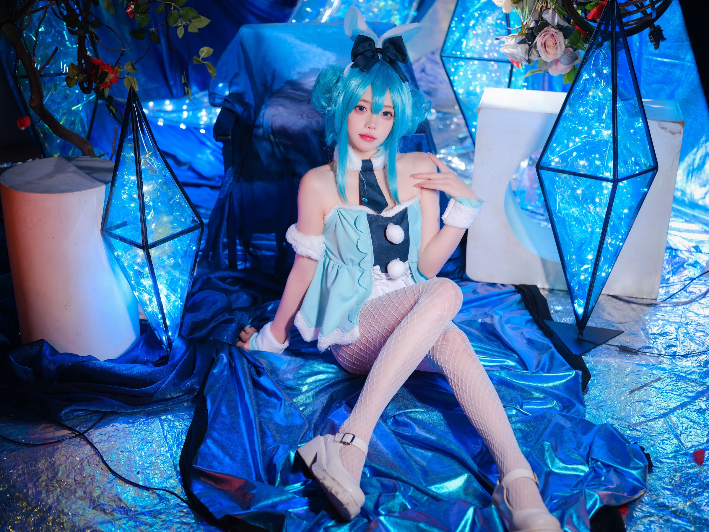 咬一口兔娘 -   MIKU初音未来兔女郎
