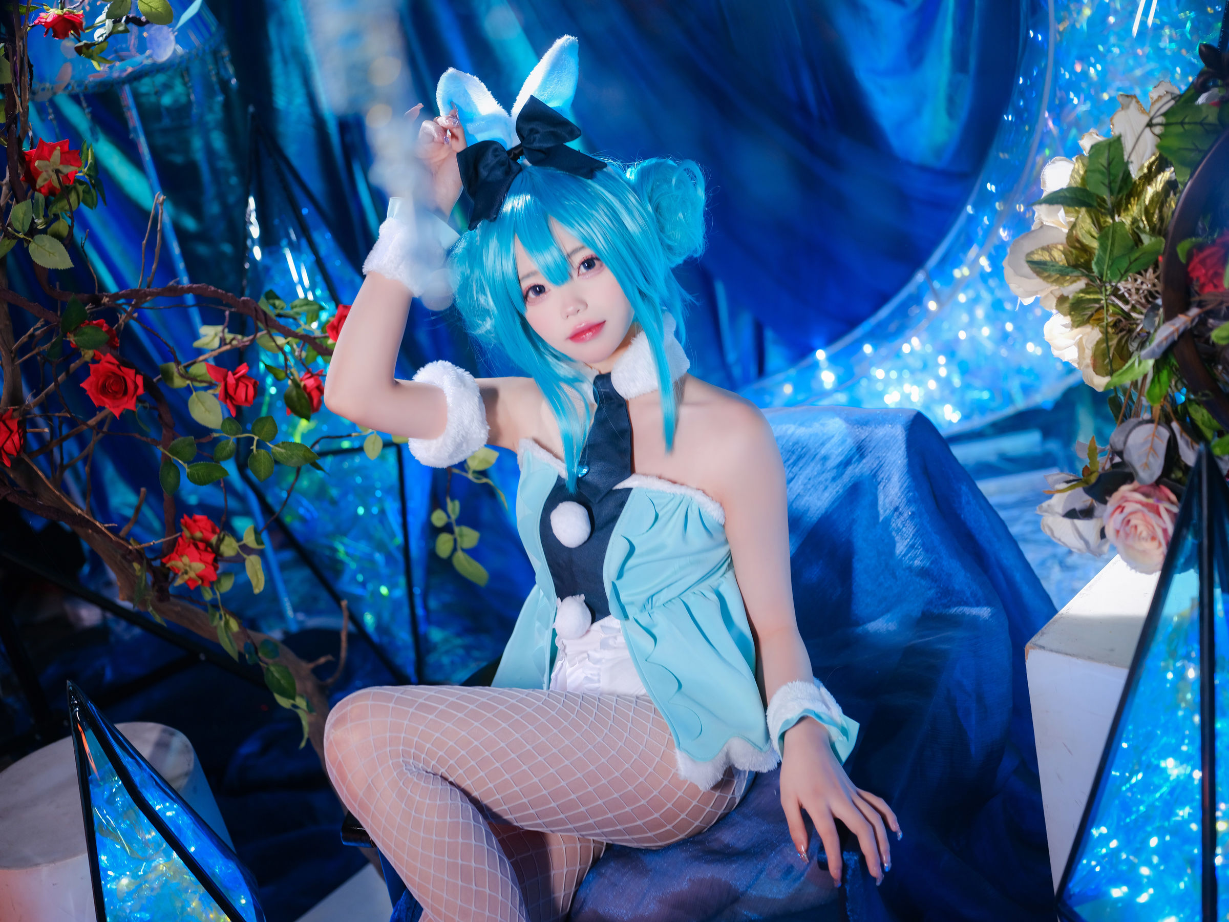 咬一口兔娘 -   MIKU初音未来兔女郎