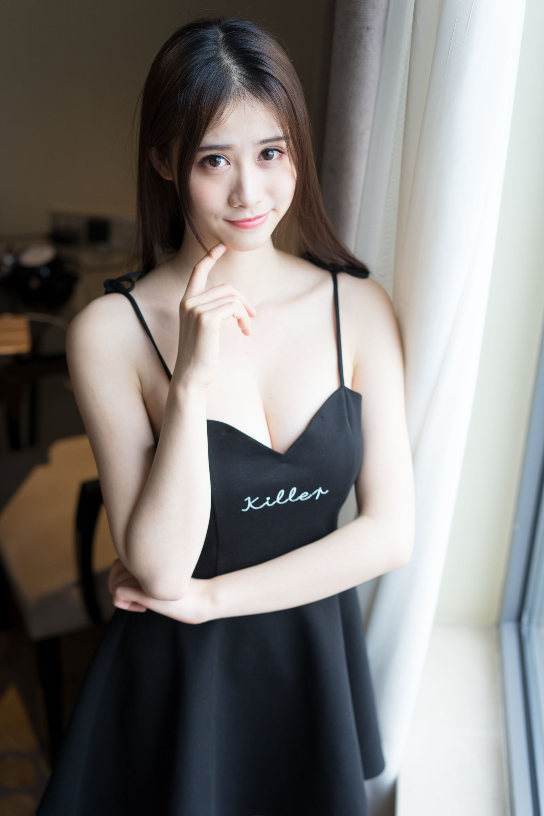 一只小仙若 -   黑丝女仆