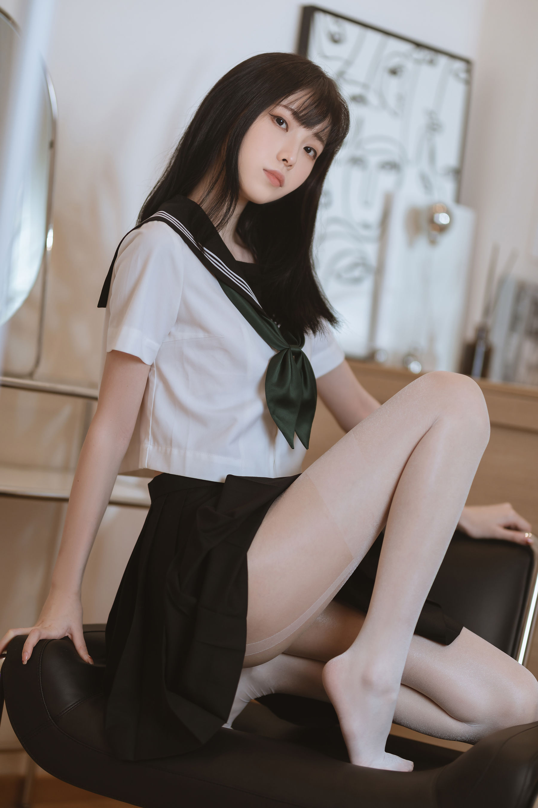 许岚(叁月life) -   白丝水手服