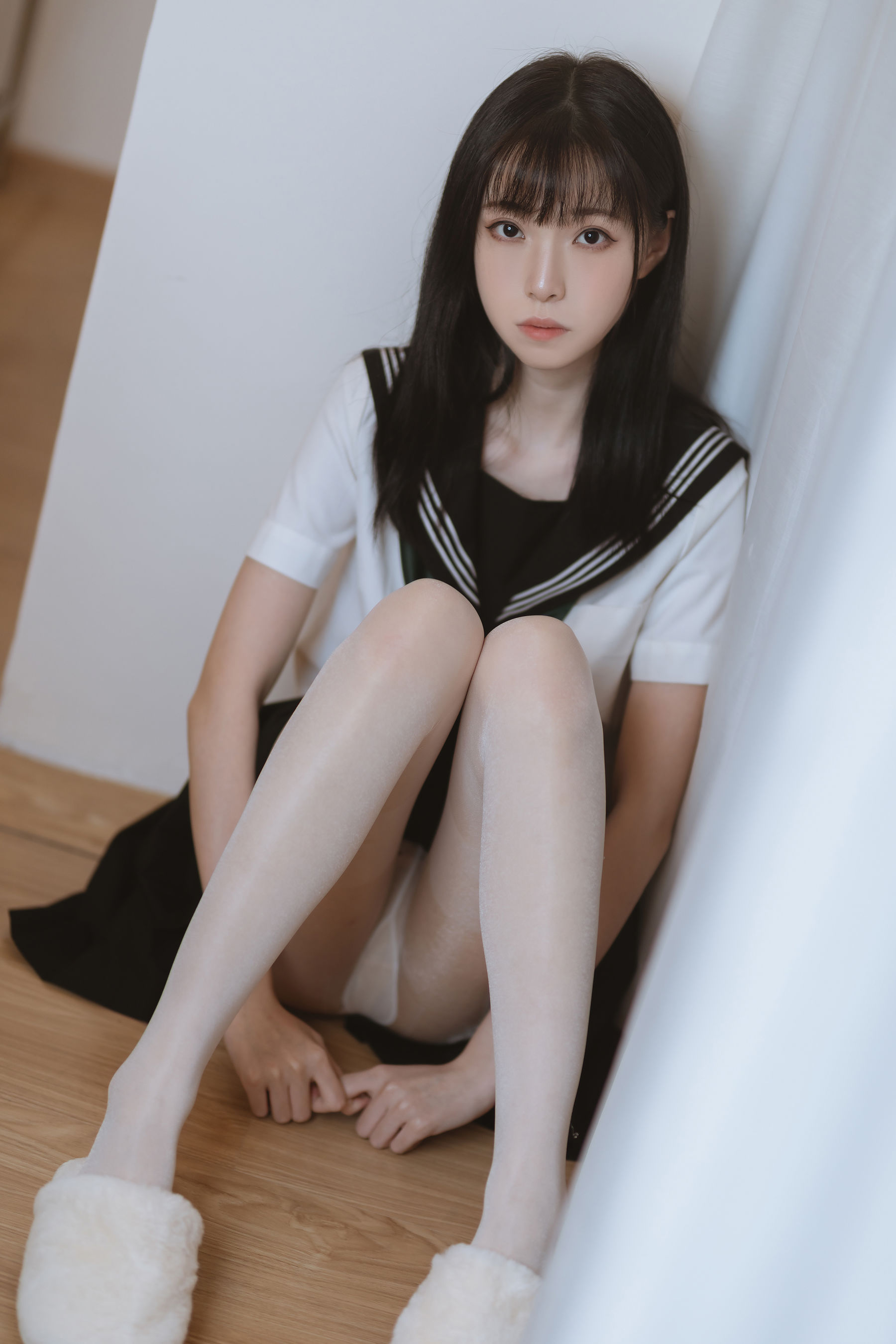 许岚(叁月life) -   白丝水手服