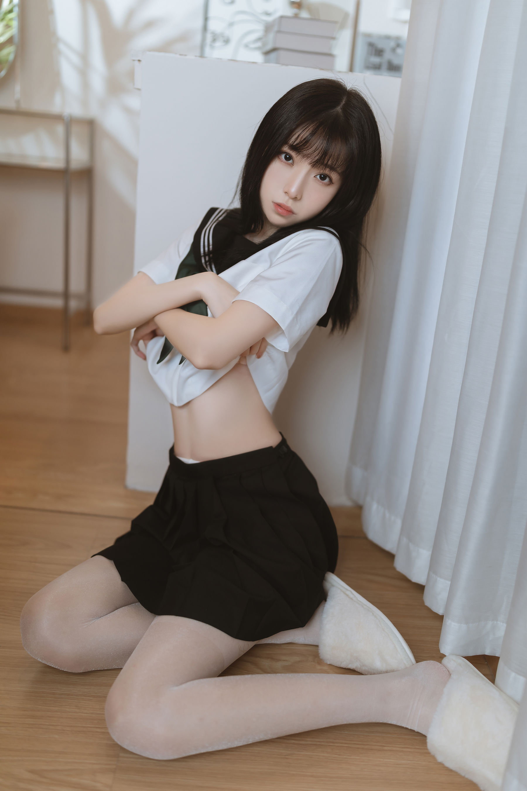 许岚(叁月life) -   白丝水手服