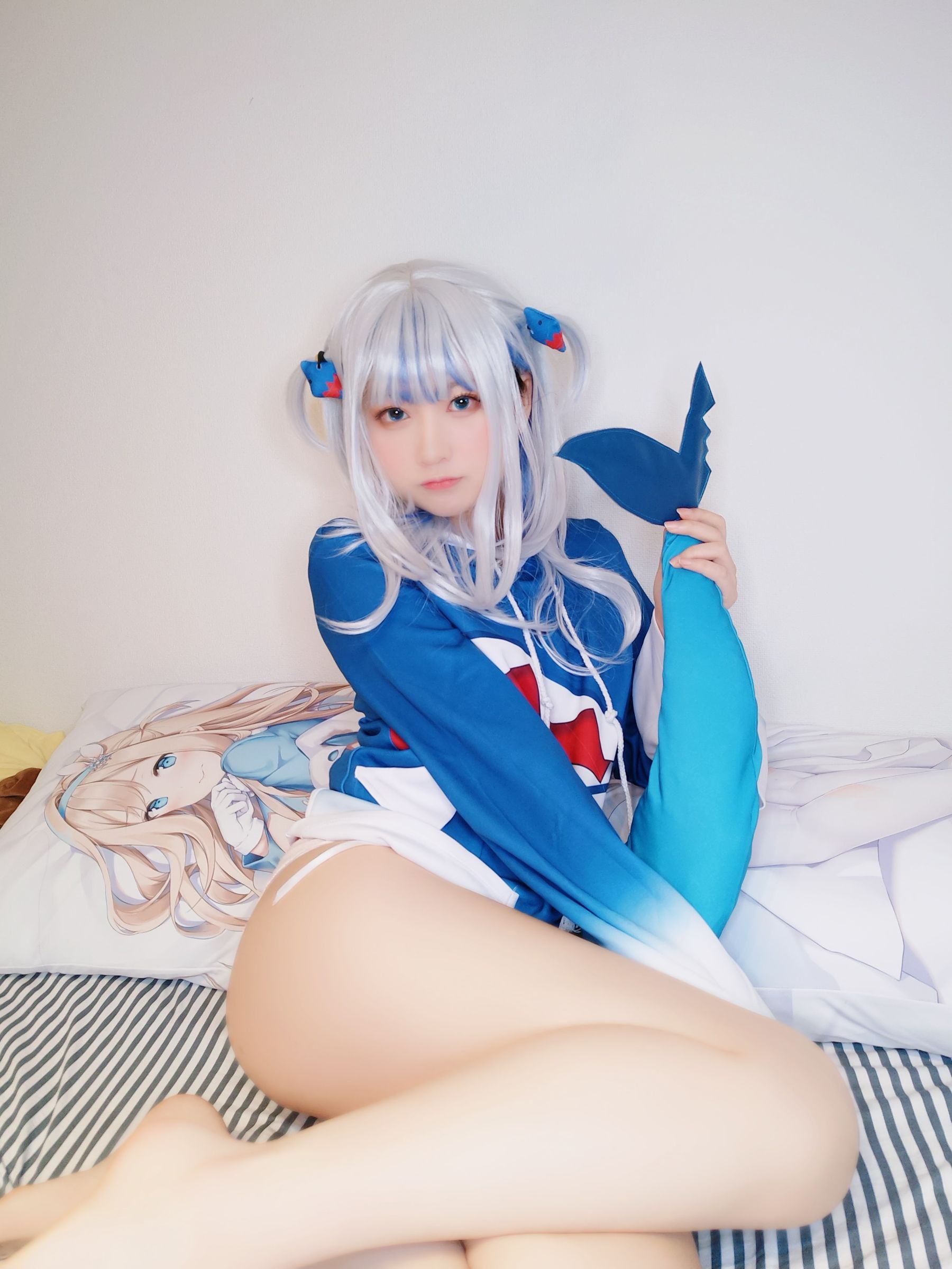 Yuki亭 -   Gawer gura cosplay