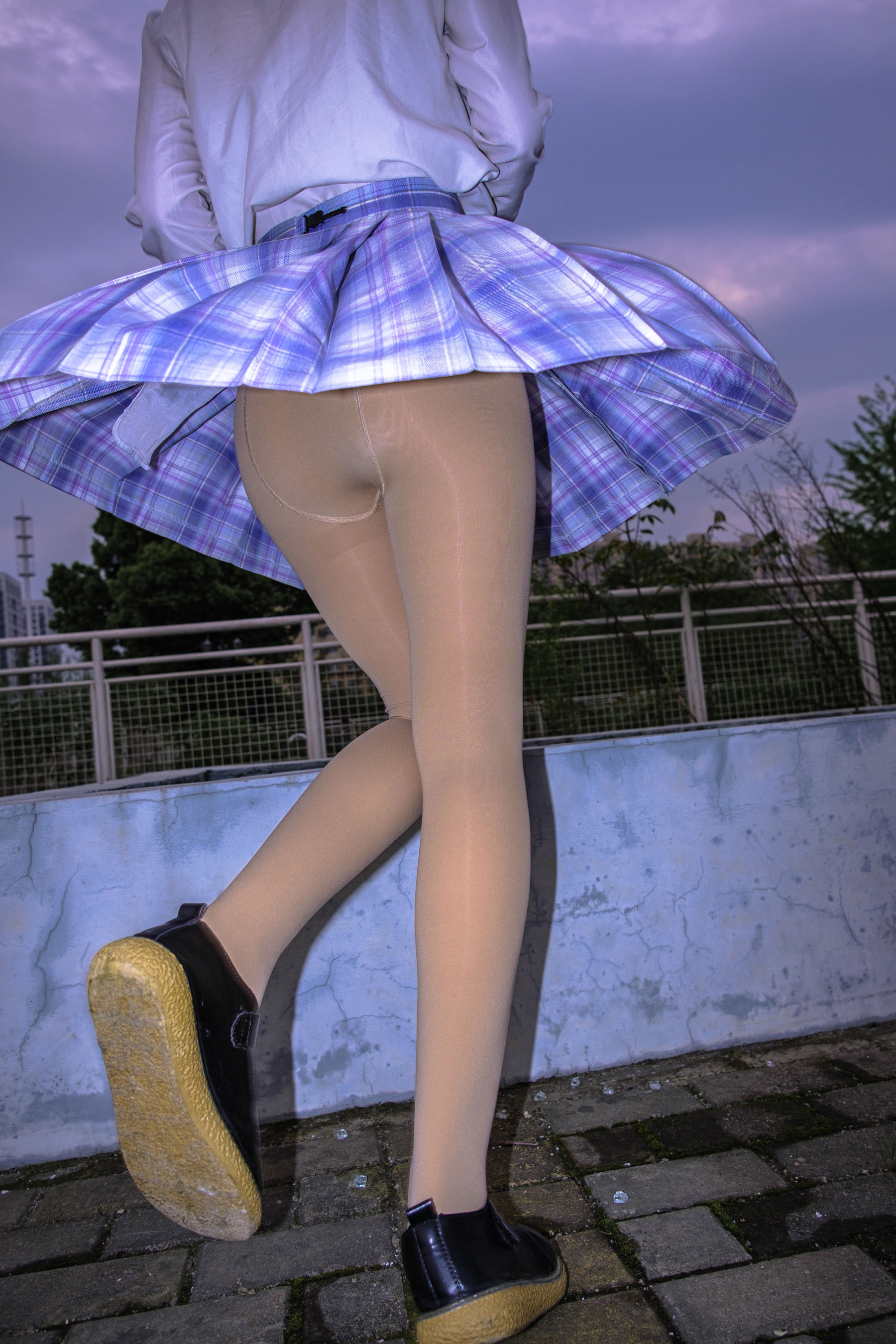 森萝财团写真 月下001 小夜 肉丝 300D 真空