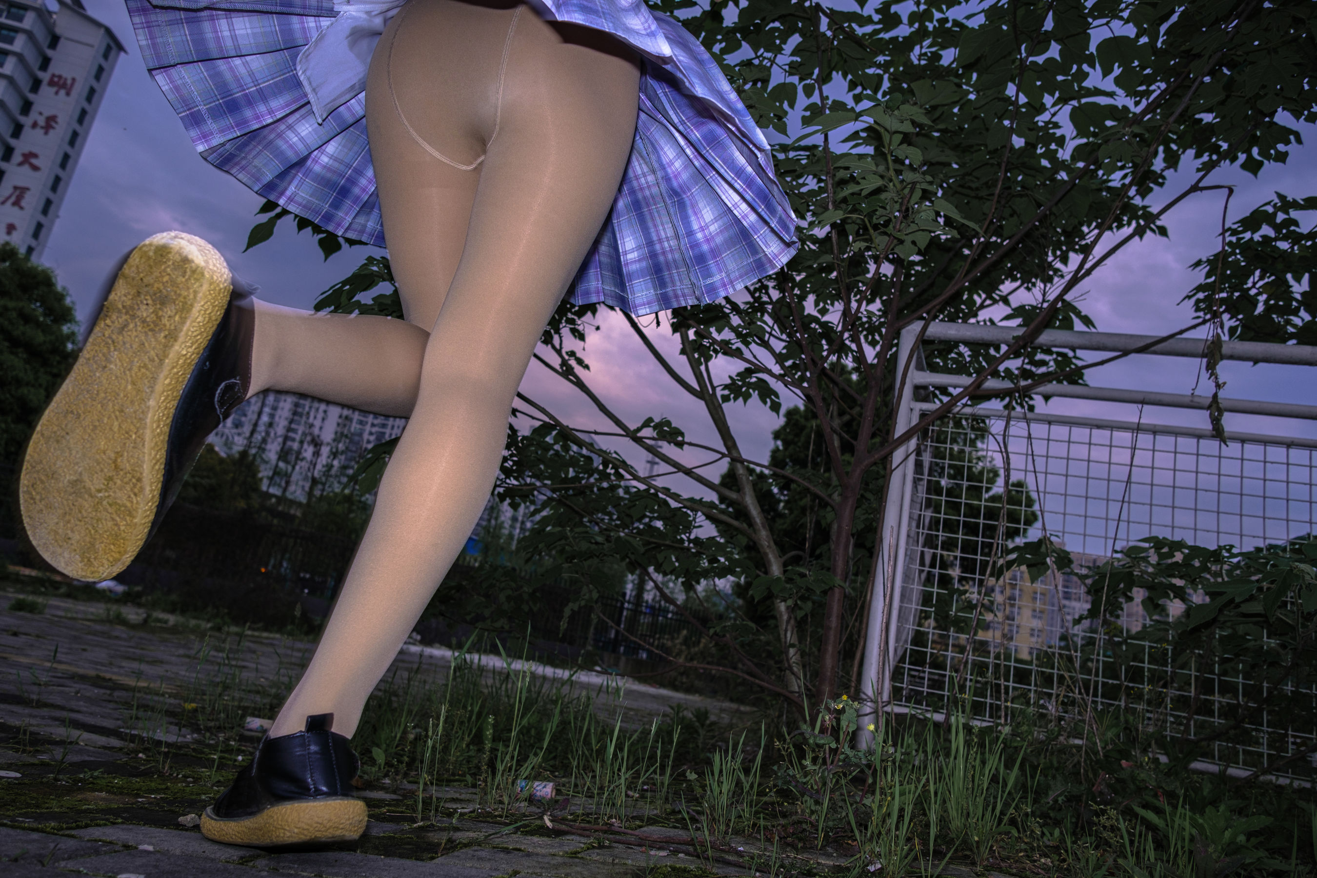 森萝财团写真 月下001 小夜 肉丝 300D 真空