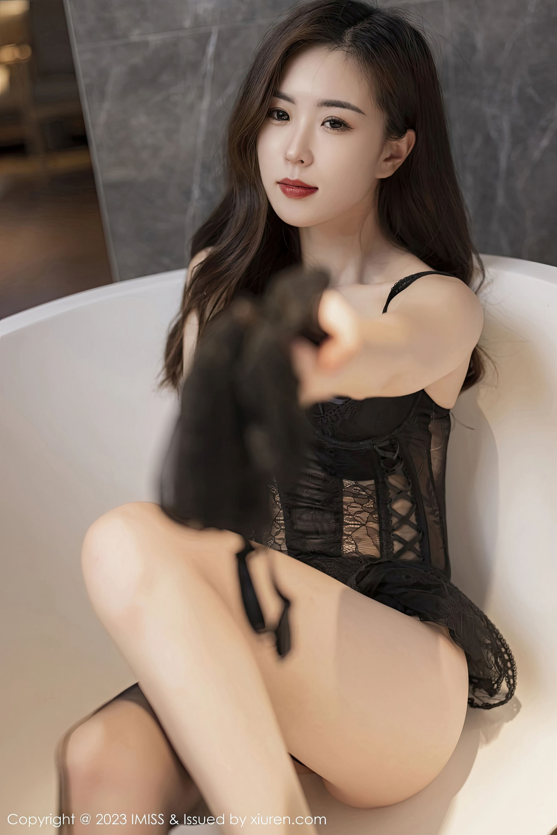 [IMiss]爱蜜社 2023.03.14 Vol.723 杨紫嫣