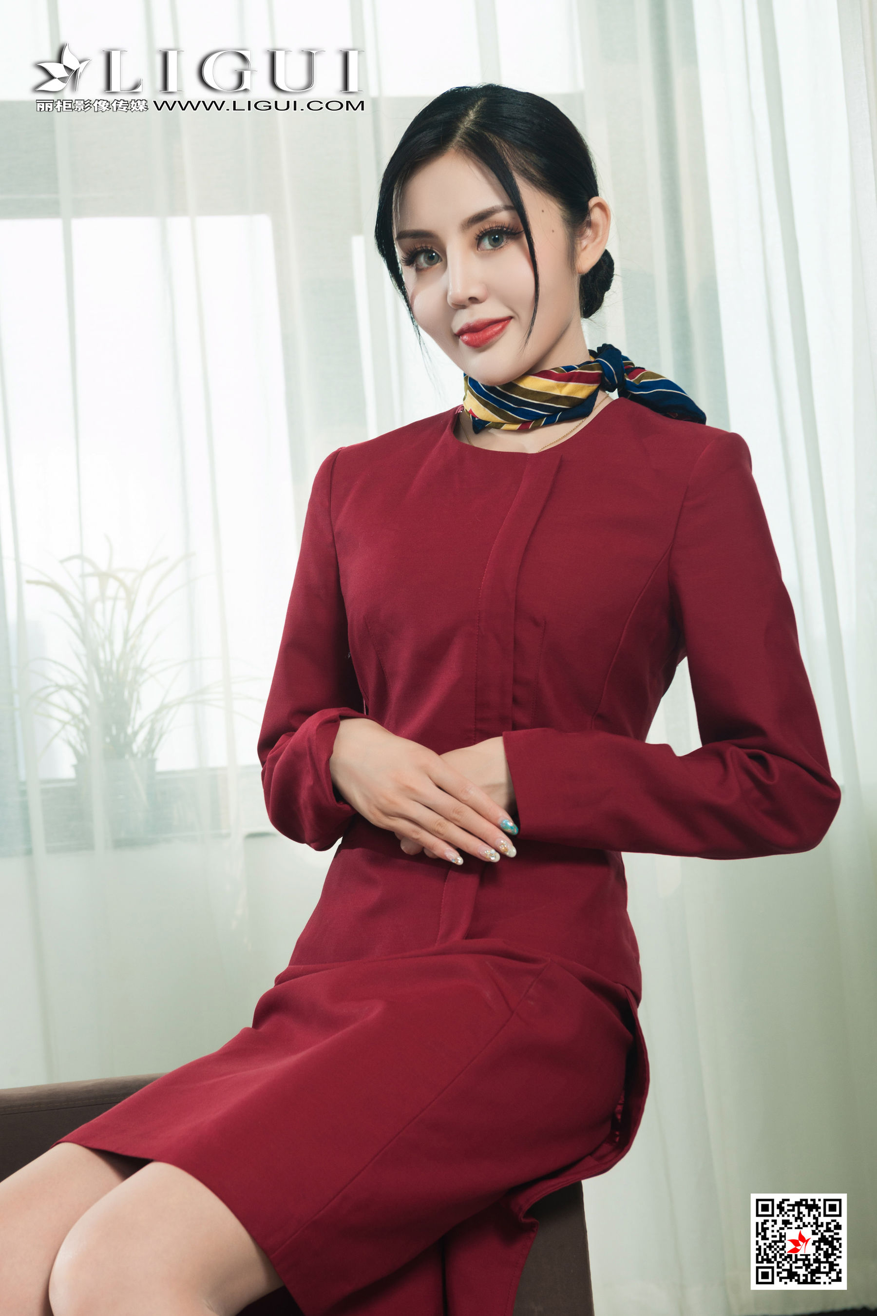 [Ligui丽柜] 2021.10.04 空姐的诱惑 凉儿