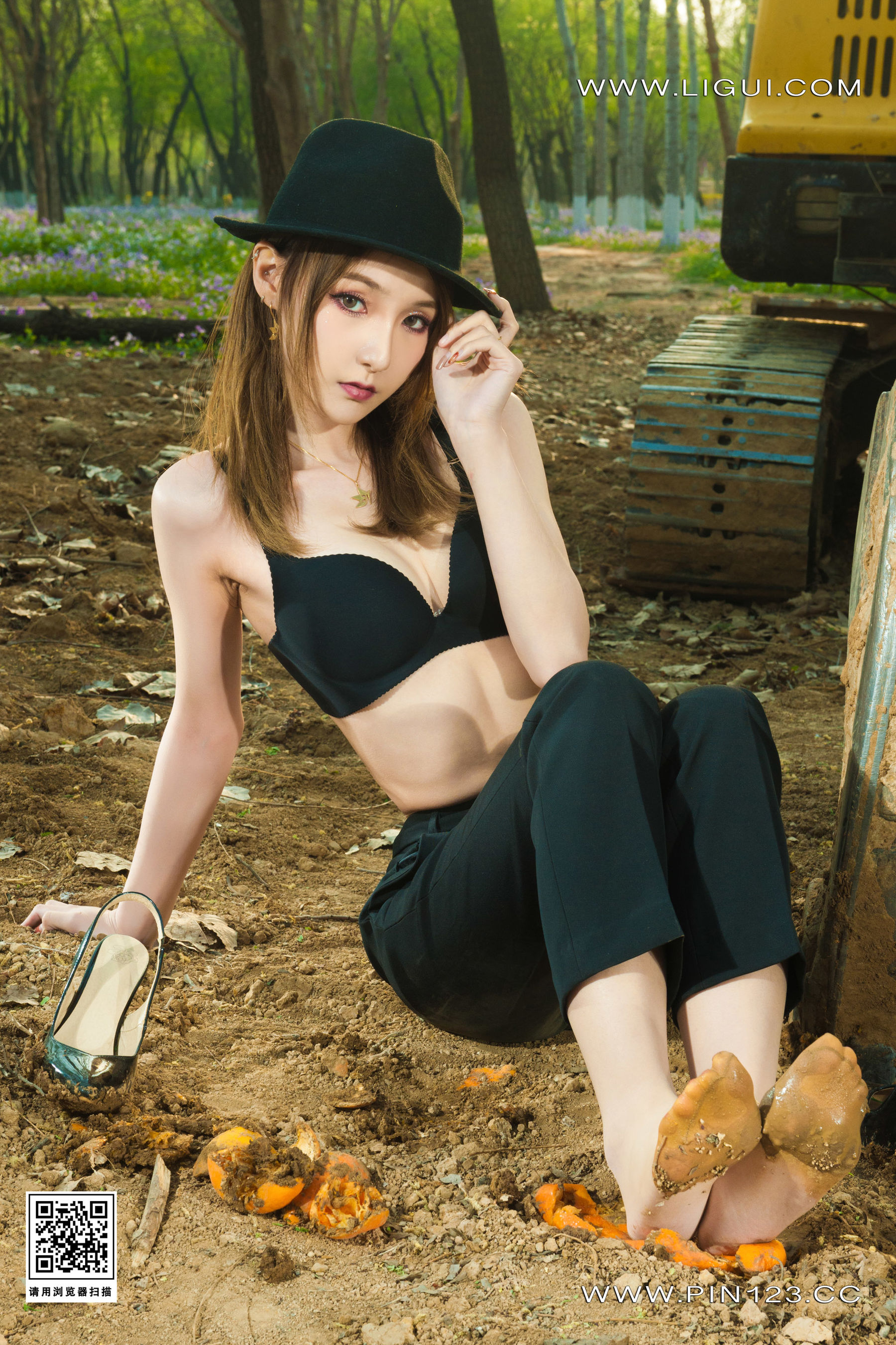 [Ligui丽柜] 2023.04.10 野外柑丝 心心
