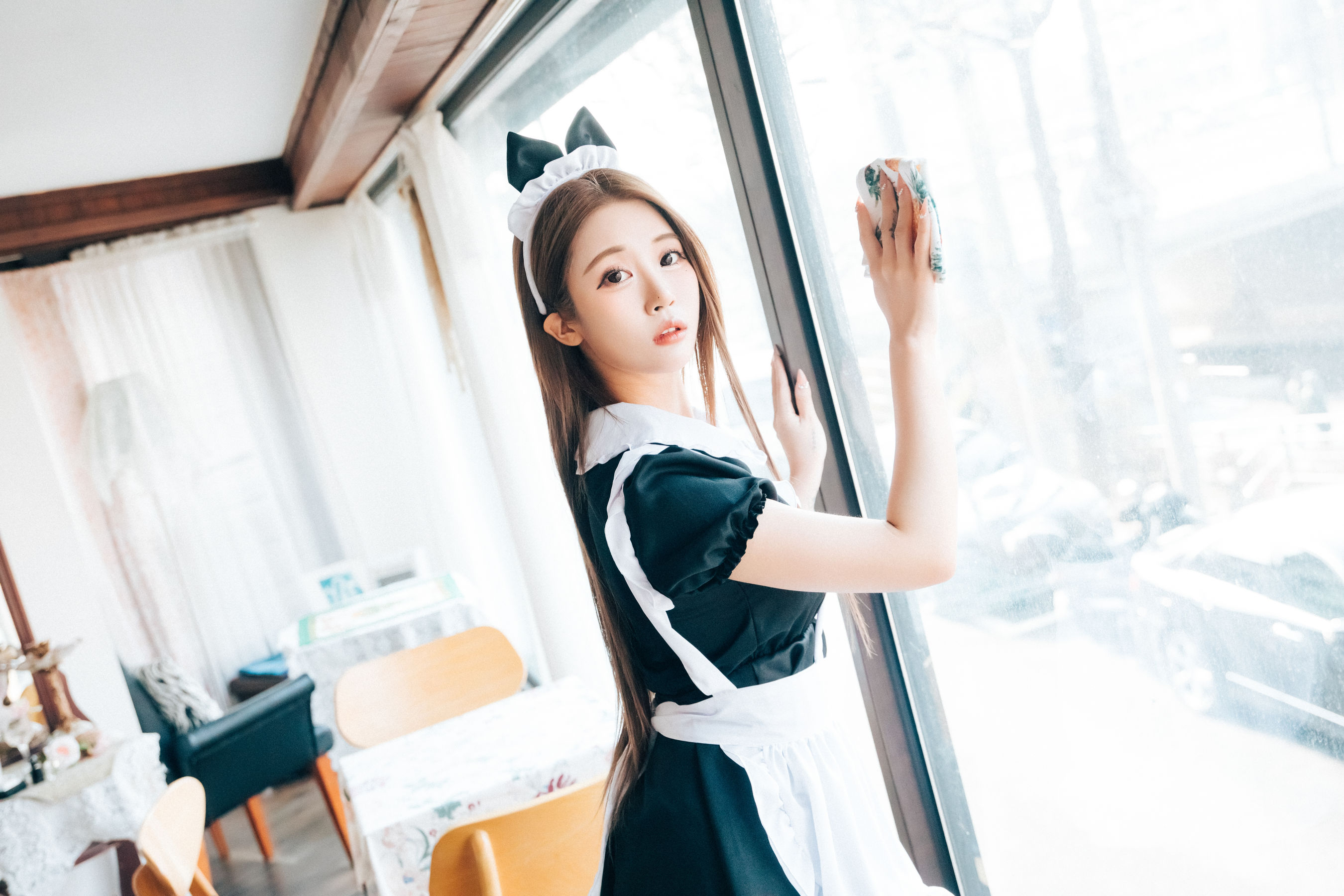 [LOOZY] Bomi - Maid cafe
