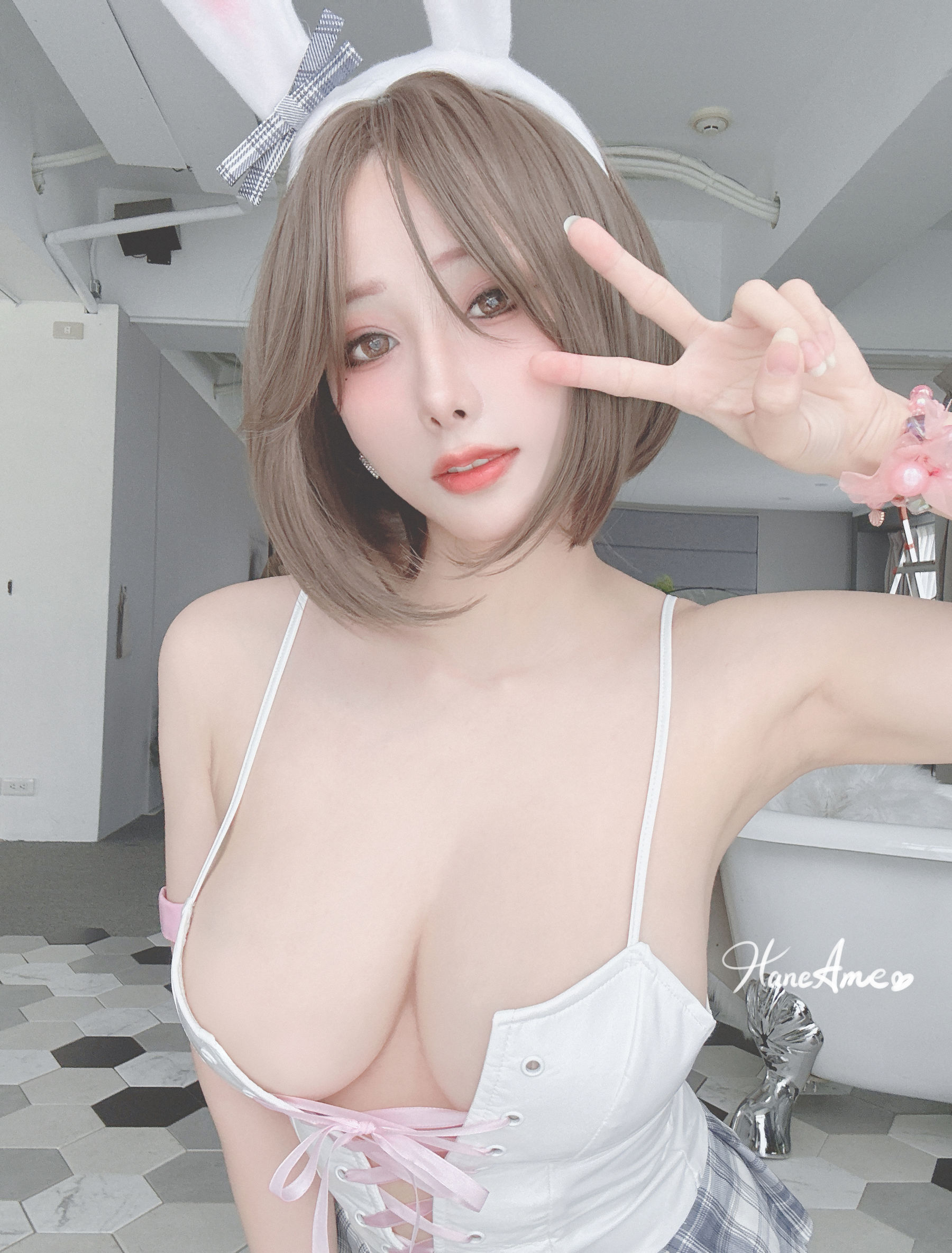 Hane Ame 雨波写真 - Original Bunny Hane 韓國小兔子
