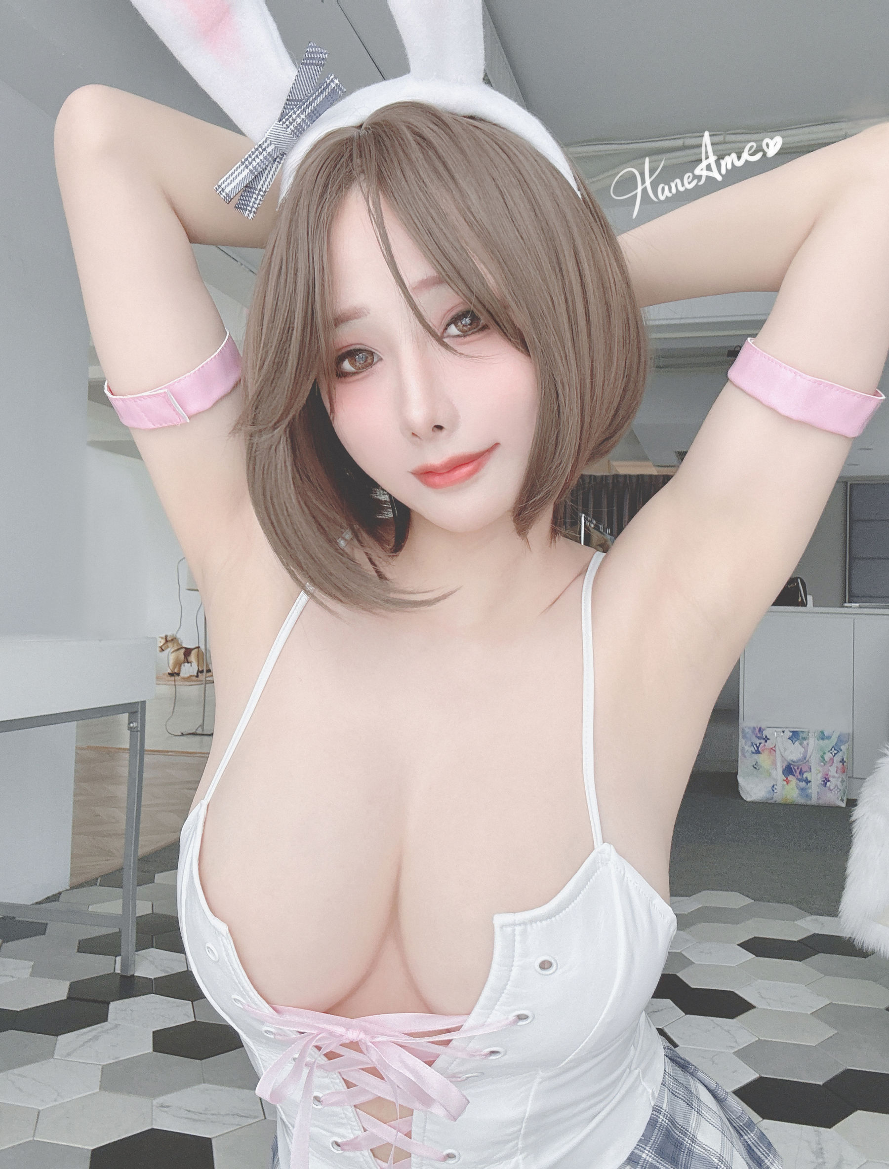 Hane Ame 雨波写真 - Original Bunny Hane 韓國小兔子