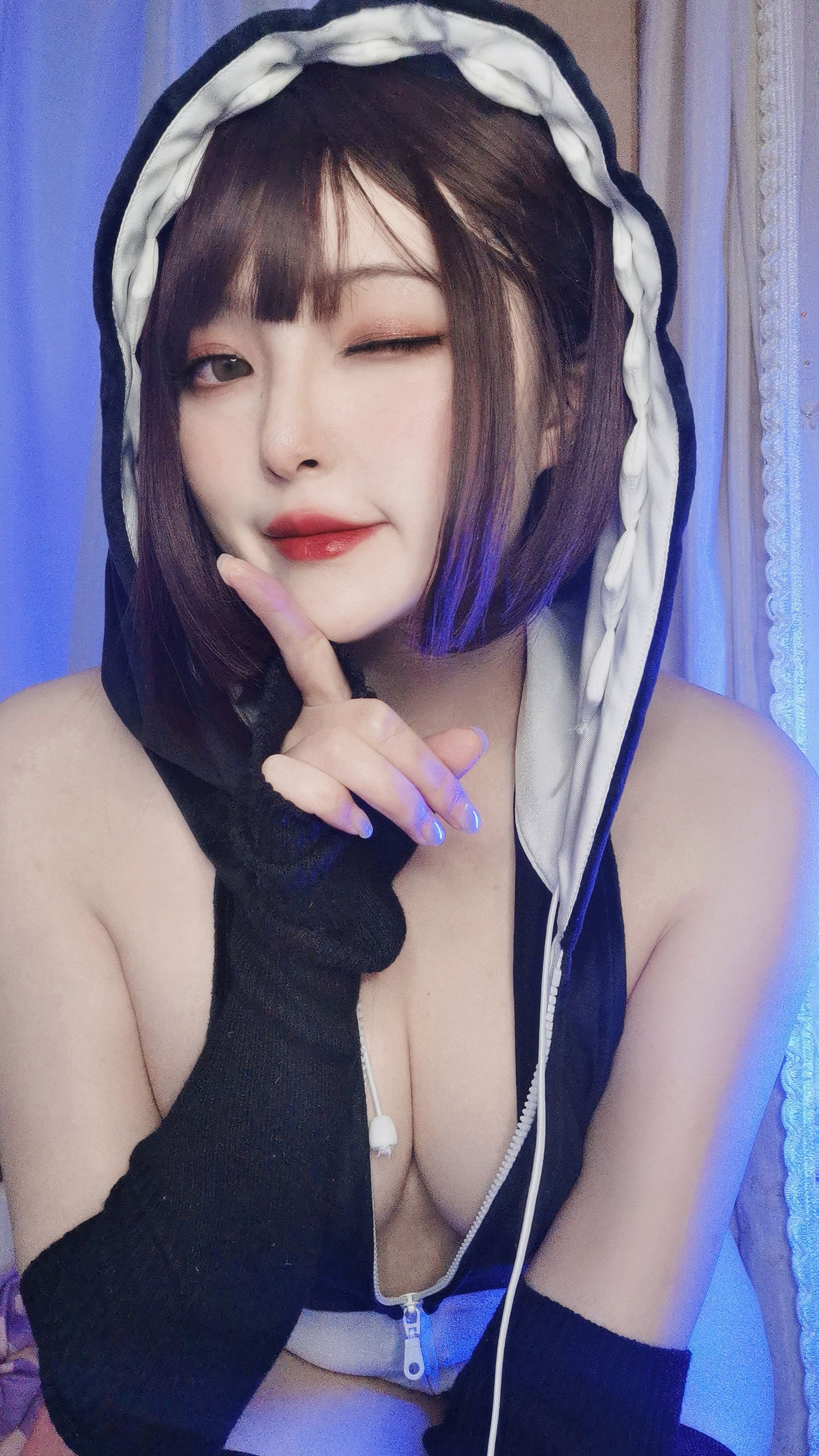 Natsuko夏夏子 - 虎鲸 自摄