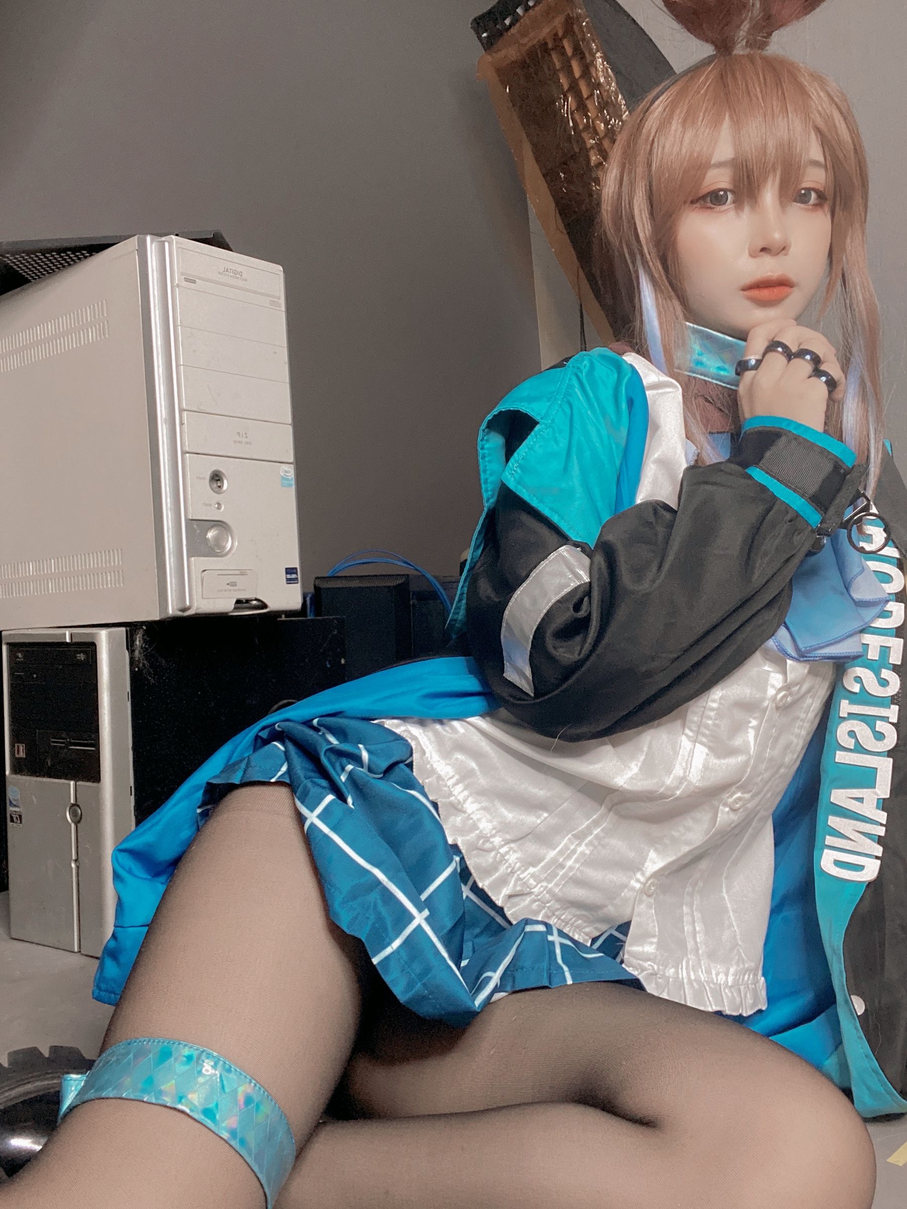 Umeko J - Amiya (Arknights)