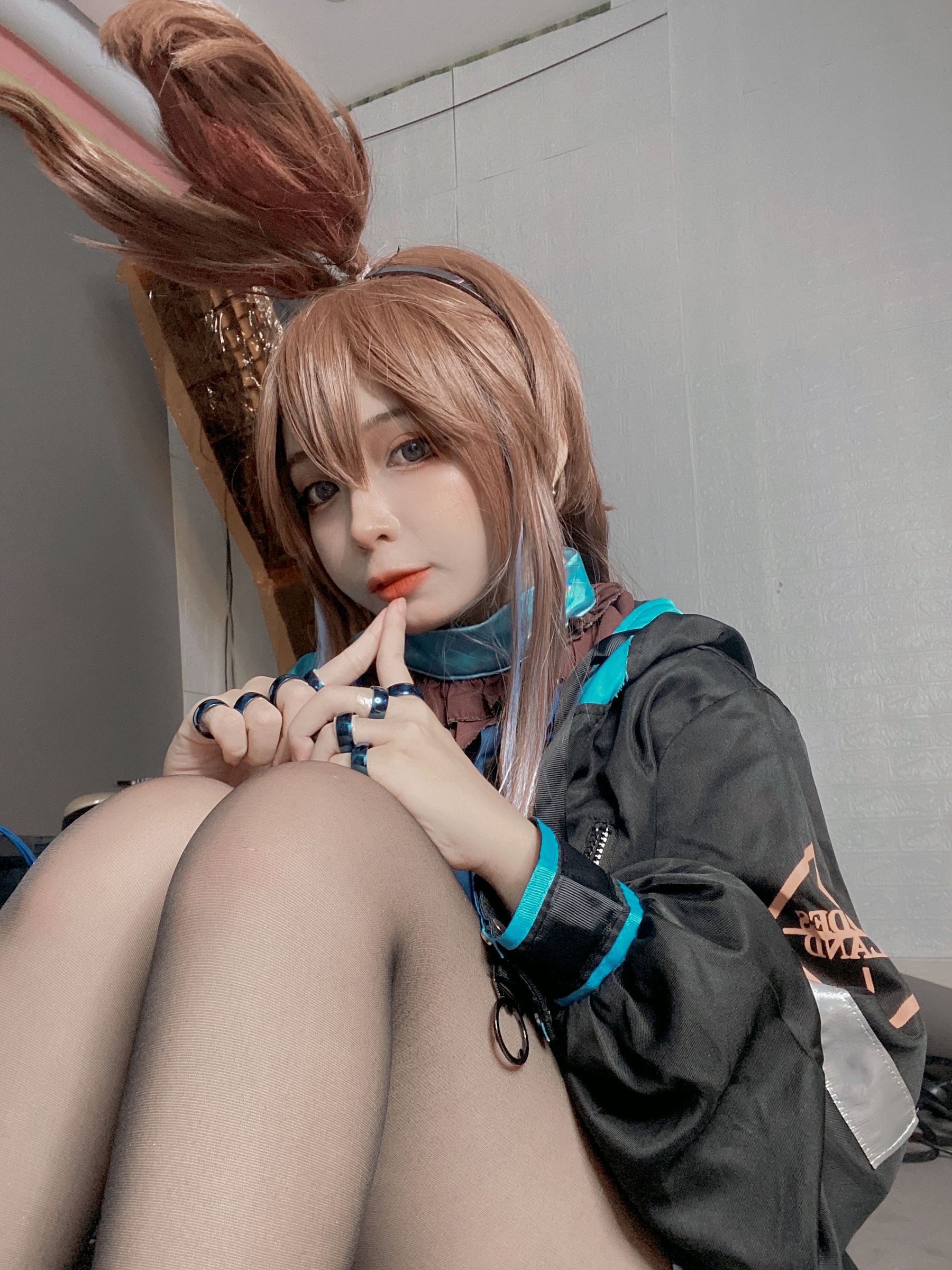Umeko J - Amiya (Arknights)
