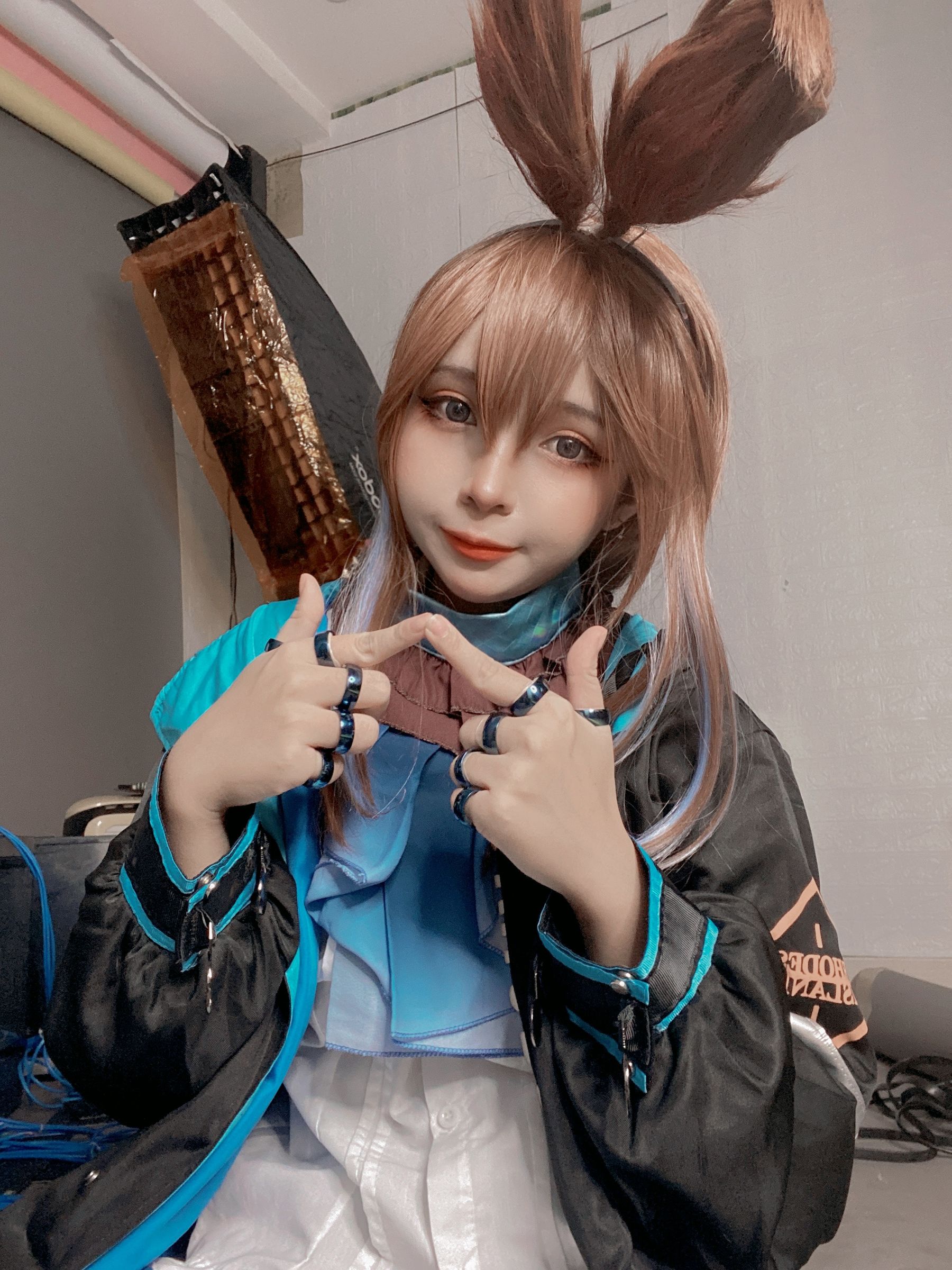 Umeko J - Amiya (Arknights)