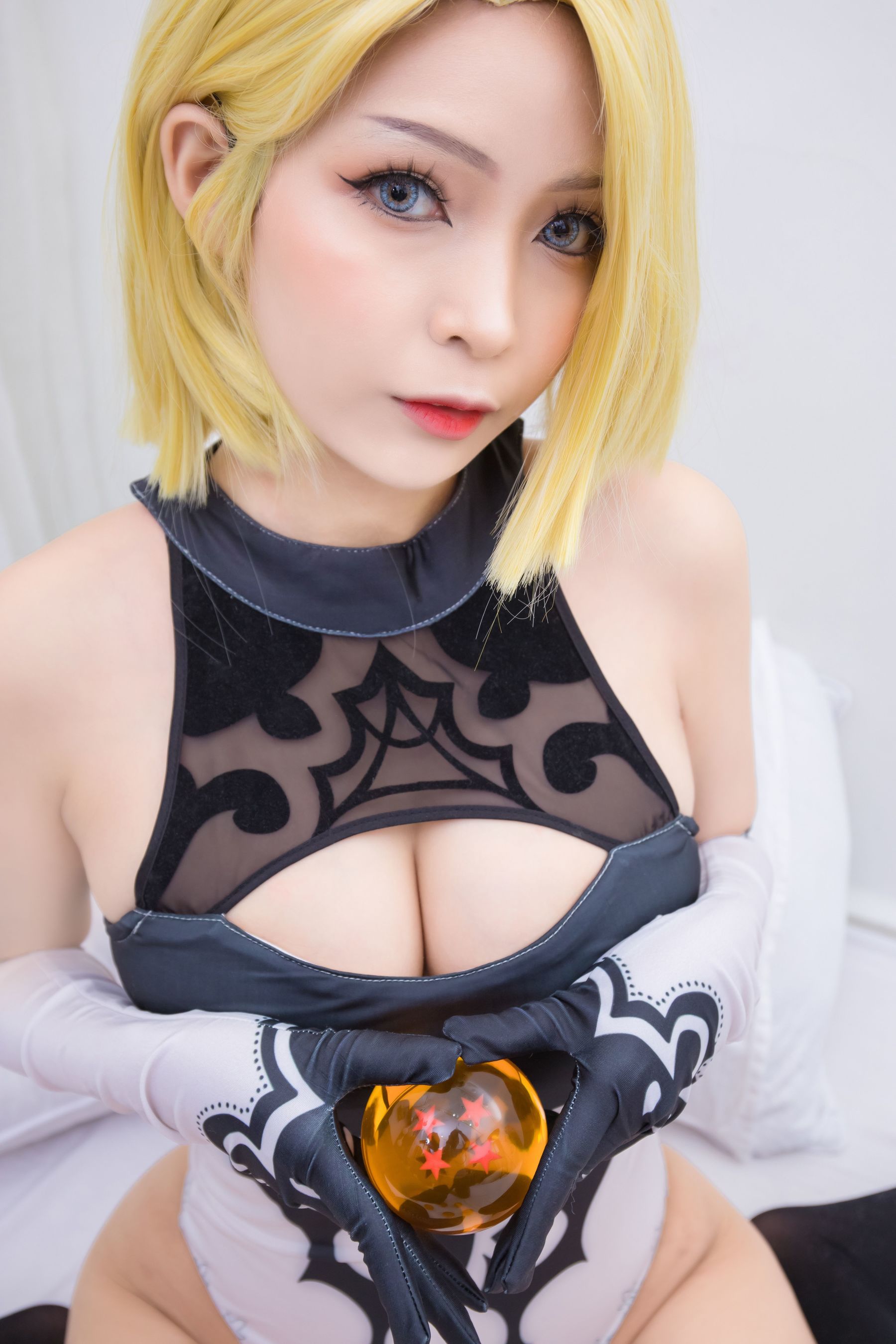 Umeko J - Android 18 with 2B Design