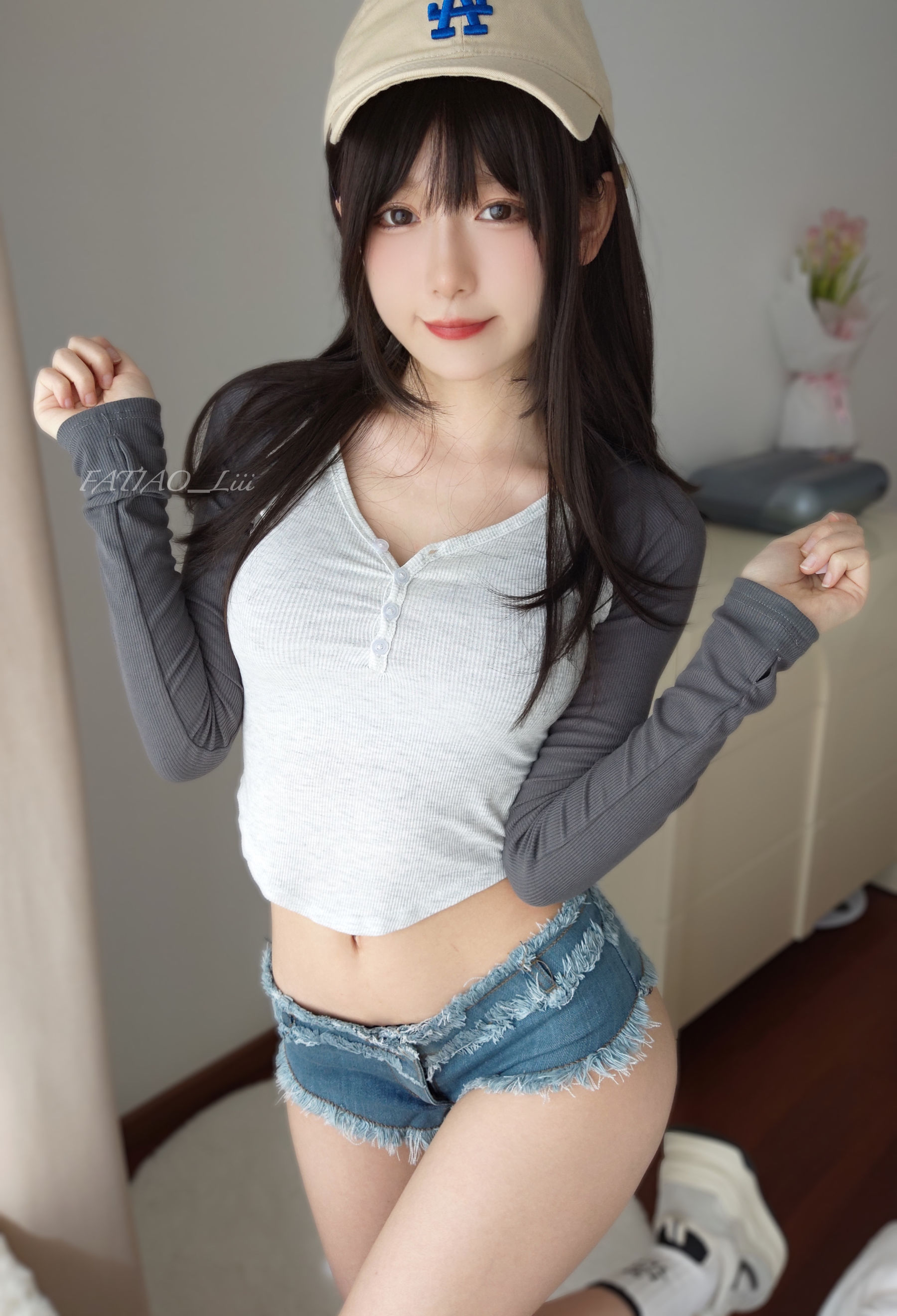 迷之呆梨(发条少女)[fantia] 20230323 脱いでもらえますか？