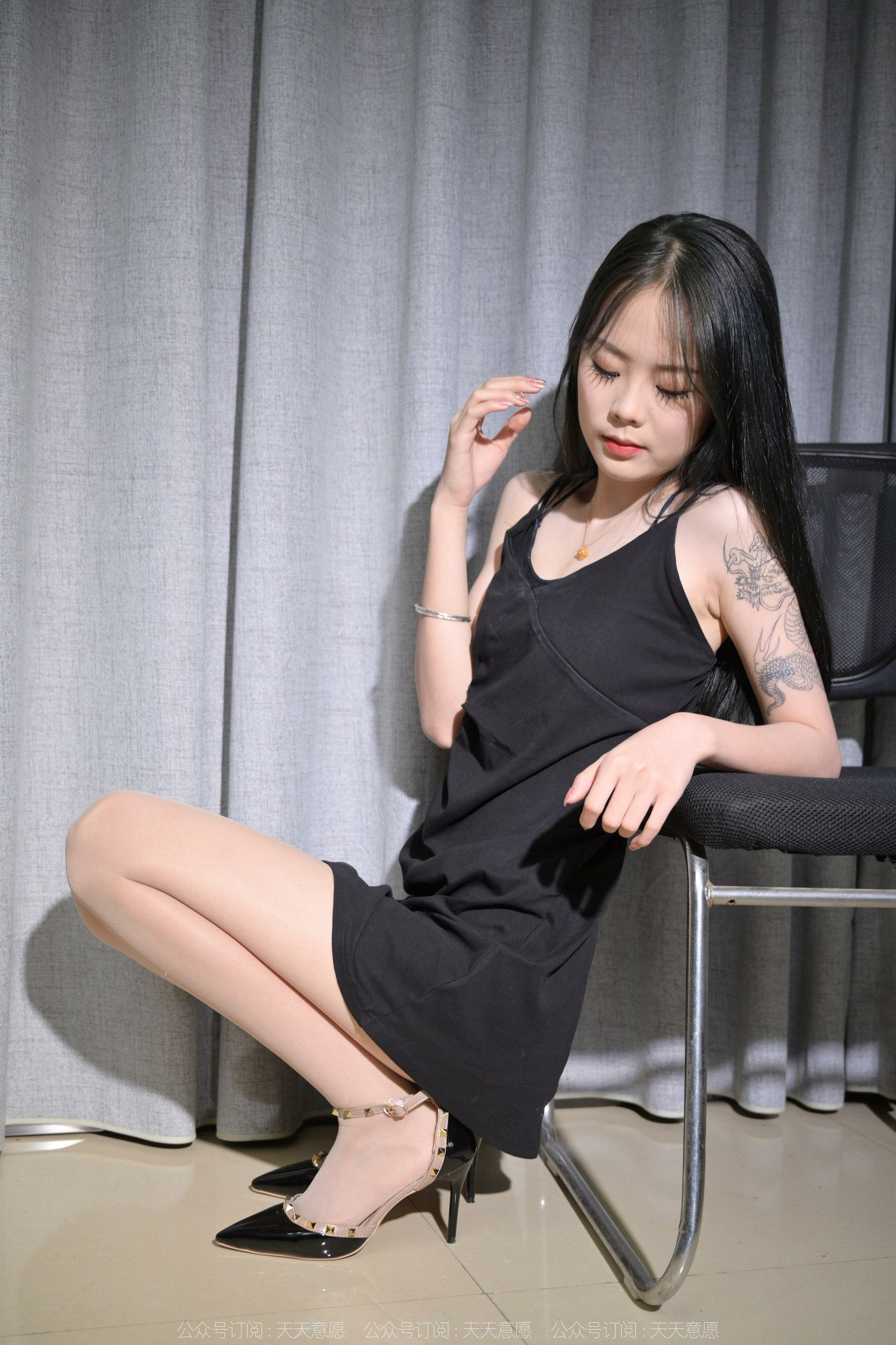 IESS异思趣向 - 模特： 二八 《想你的夜》