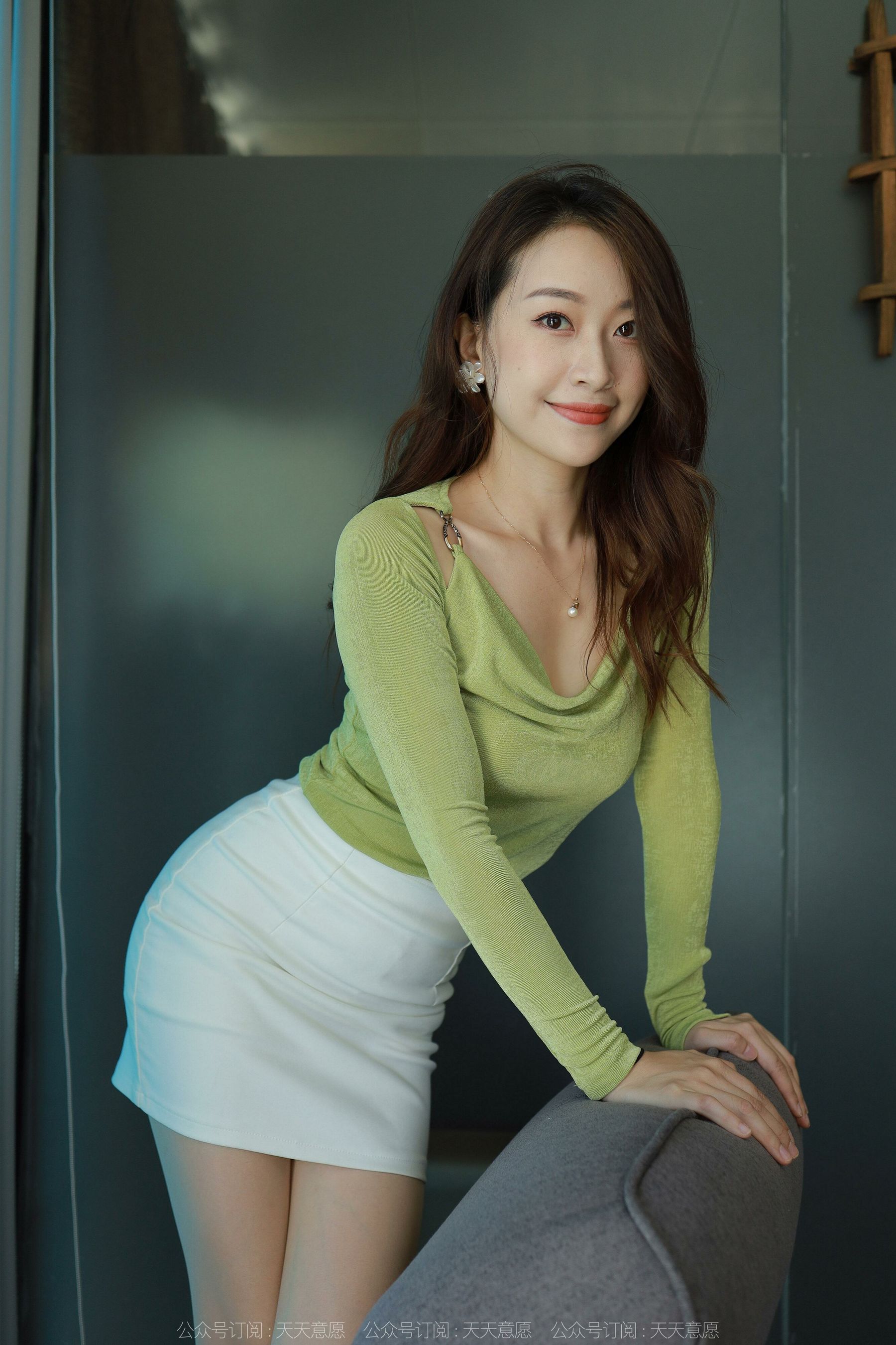 IESS异思趣向 - 模特： 小婕 《迷人玉姐》
