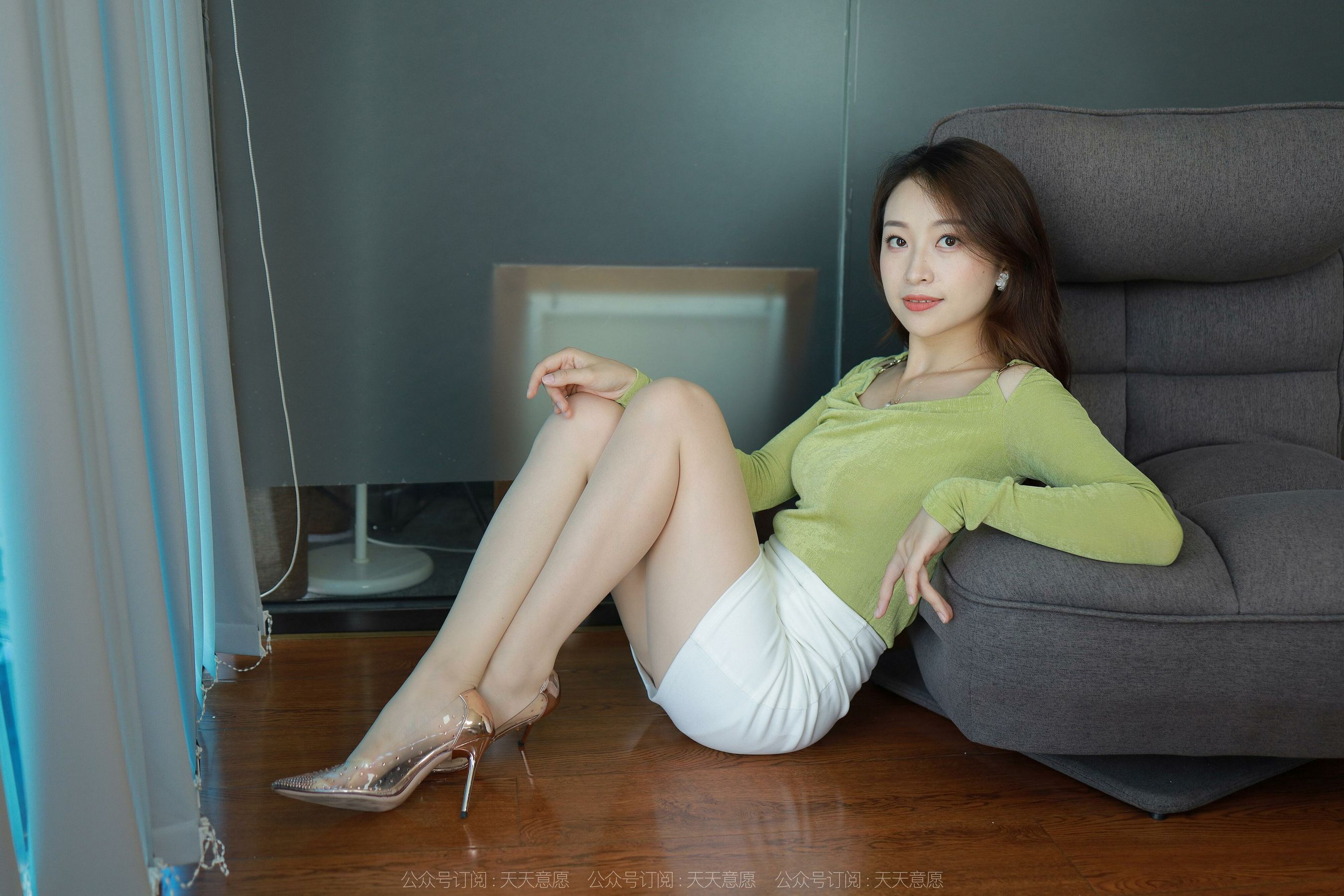 IESS异思趣向 - 模特： 小婕 《迷人玉姐》