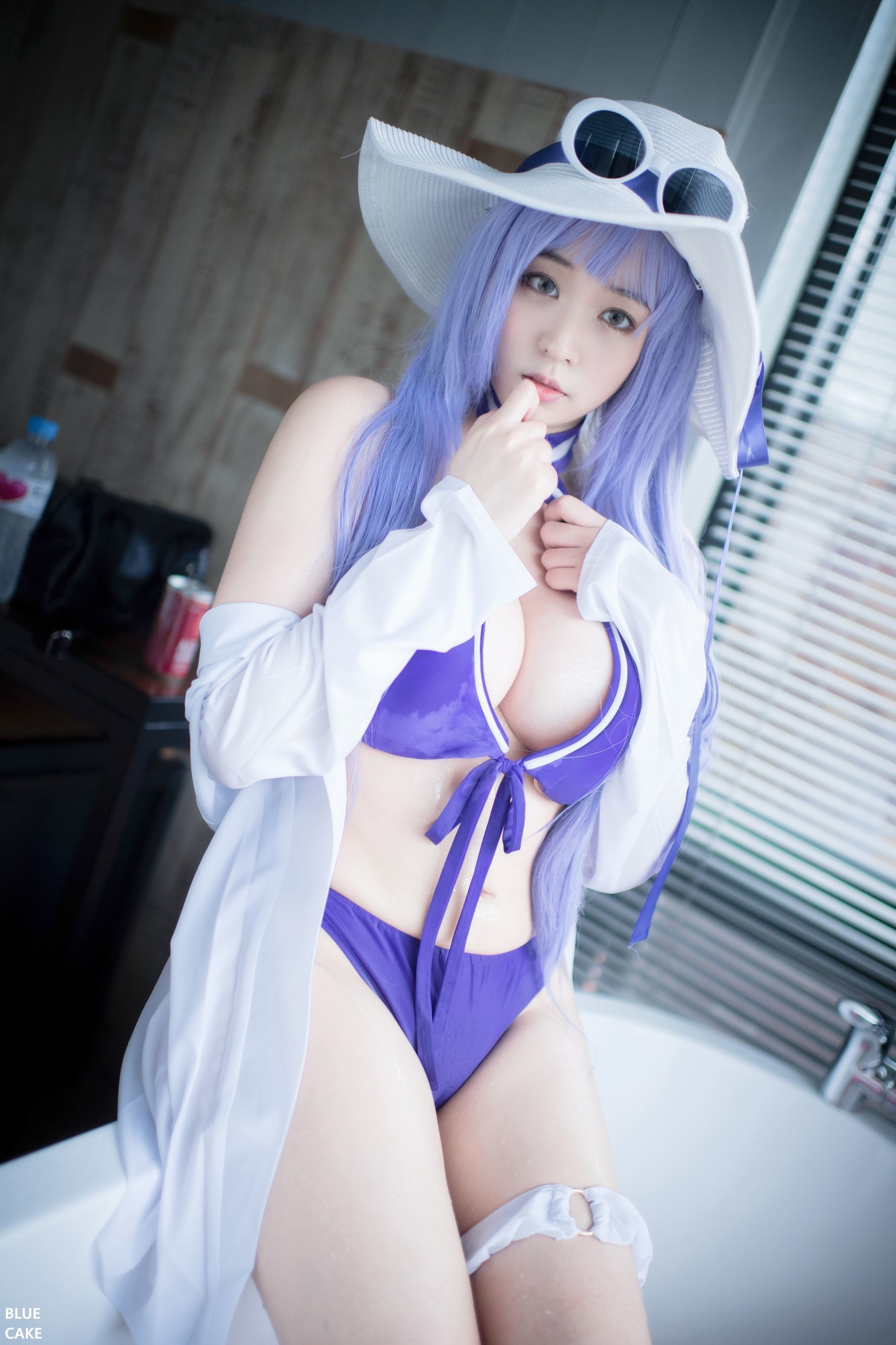 [BLUECAKE] Nono - Pool Party Caitlyn