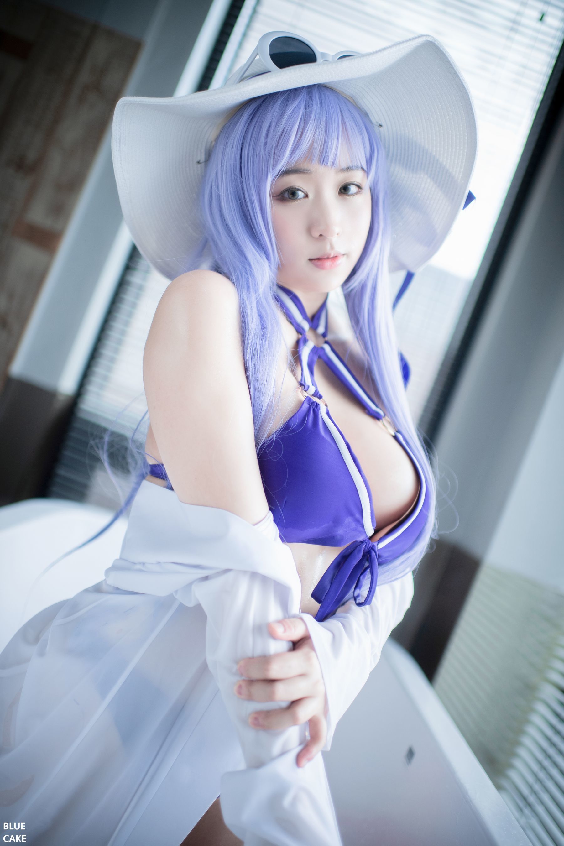 [BLUECAKE] Nono - Pool Party Caitlyn