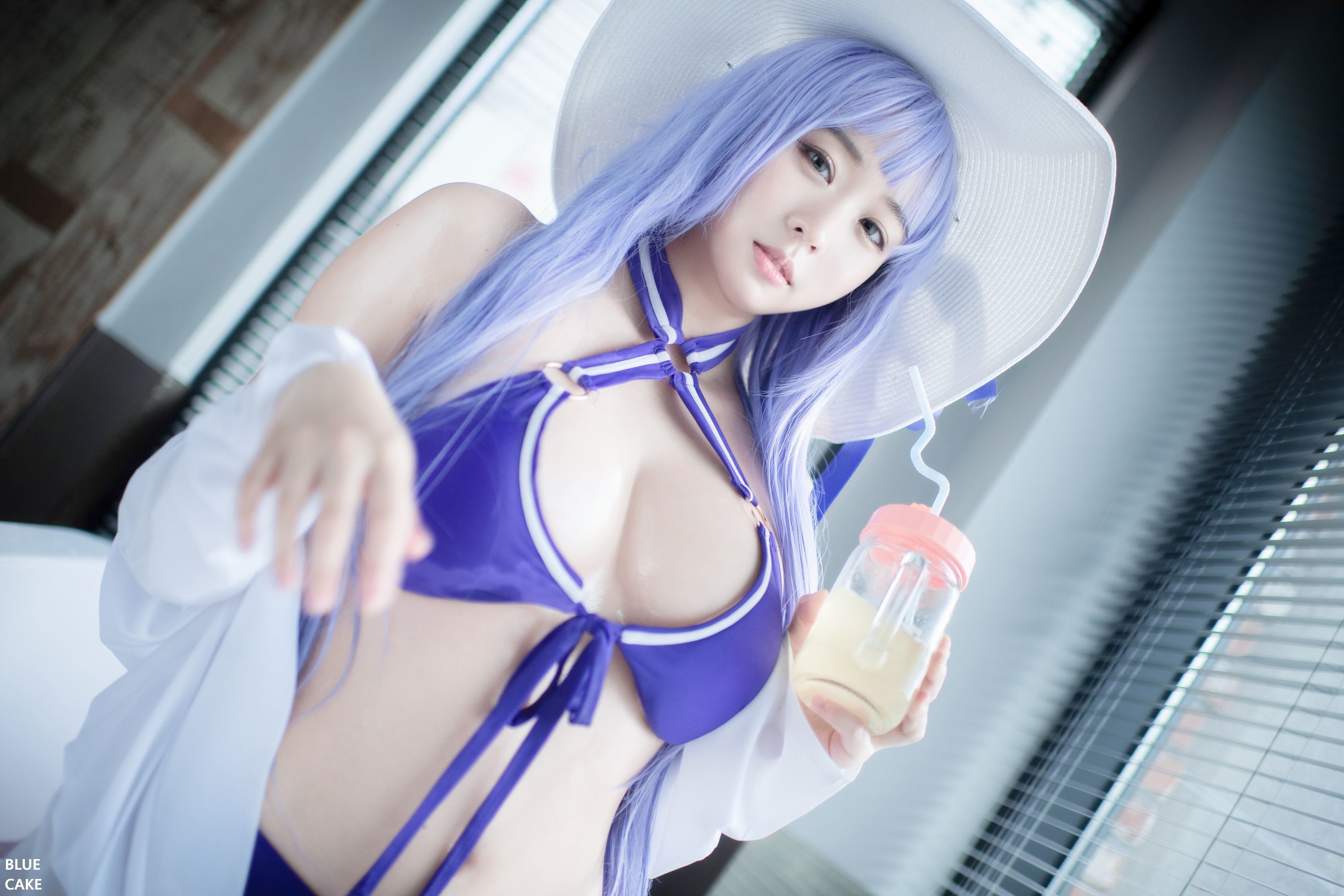 [BLUECAKE] Nono - Pool Party Caitlyn