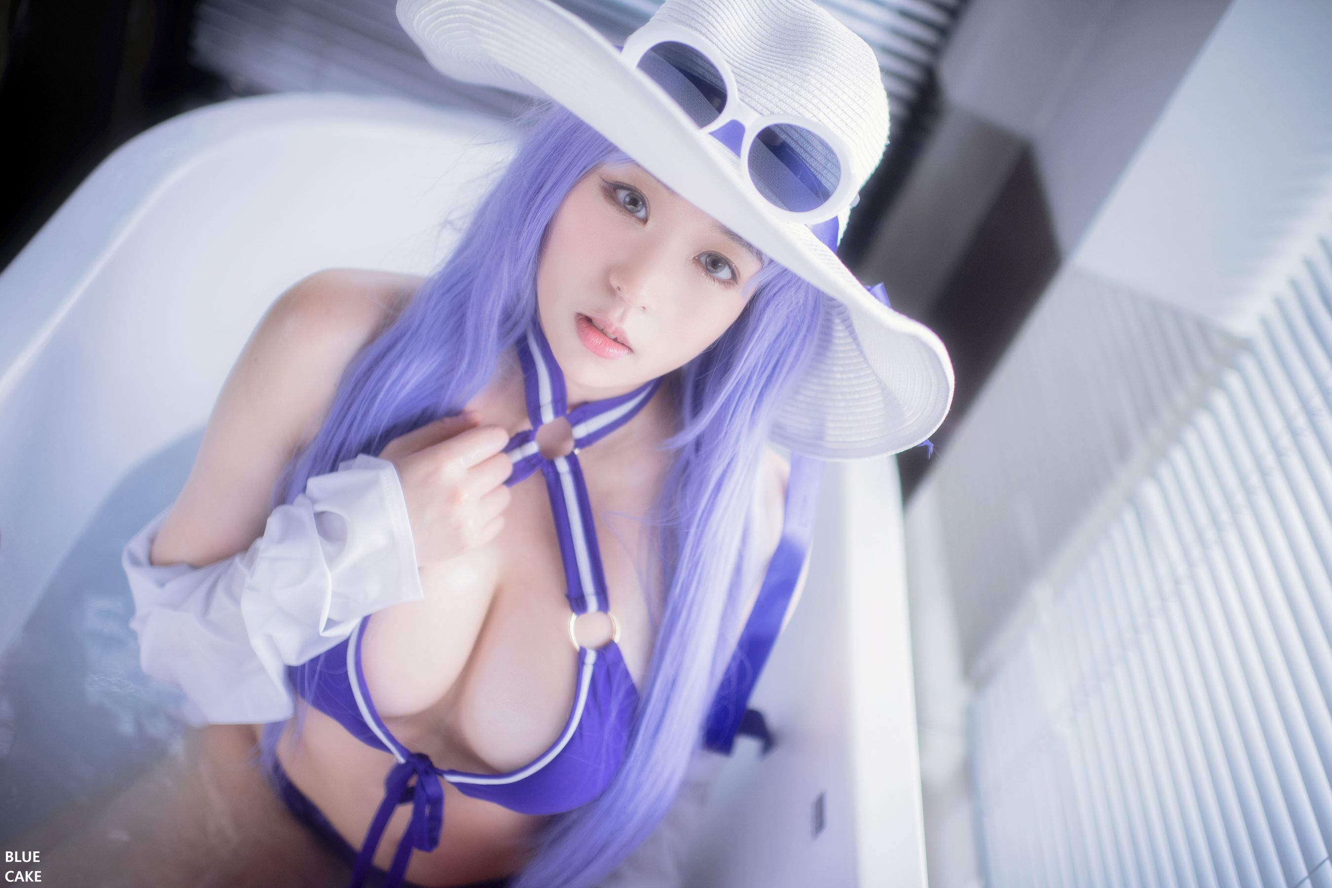 [BLUECAKE] Nono - Pool Party Caitlyn
